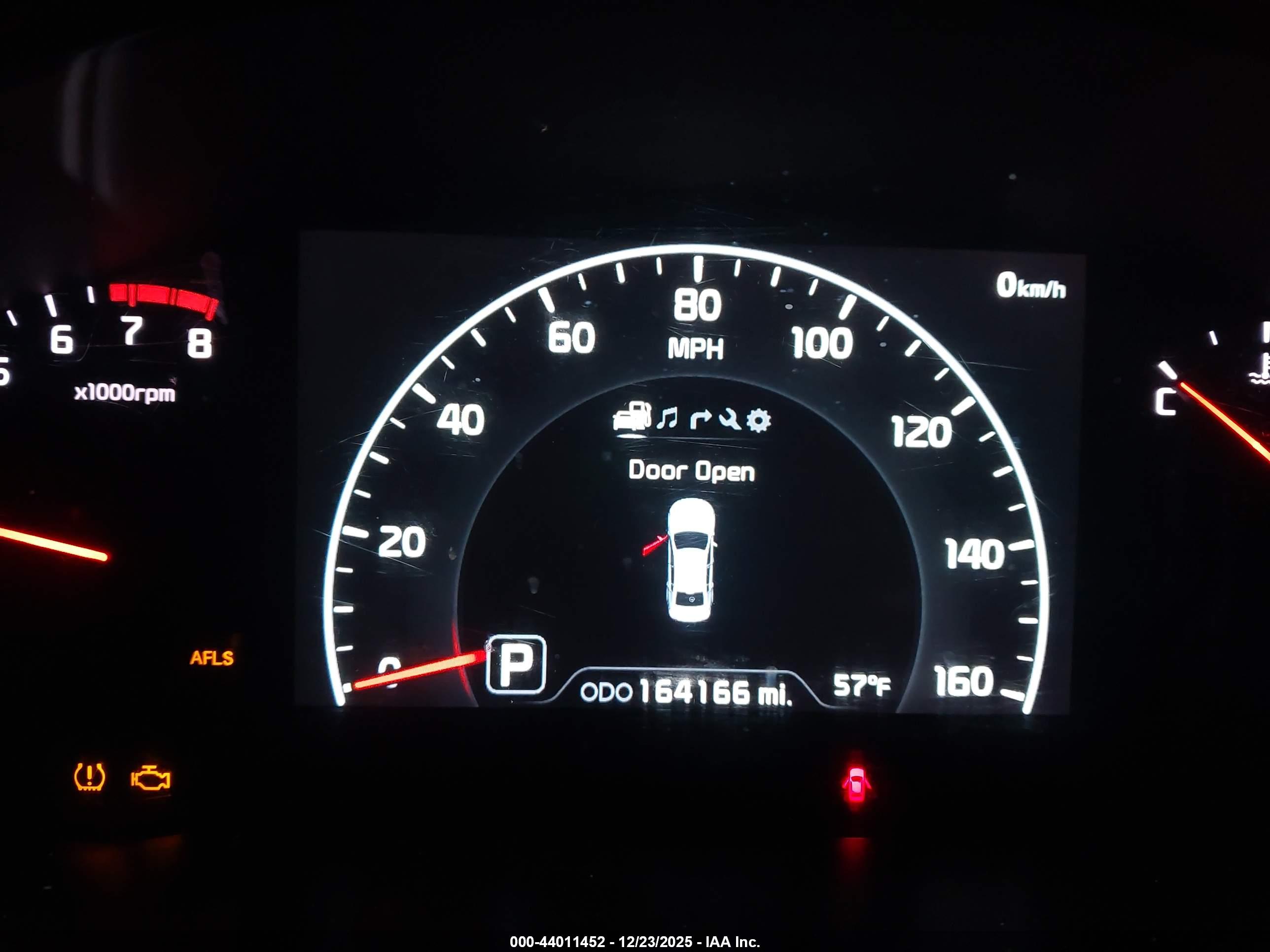 KIA CADENZA image 7
