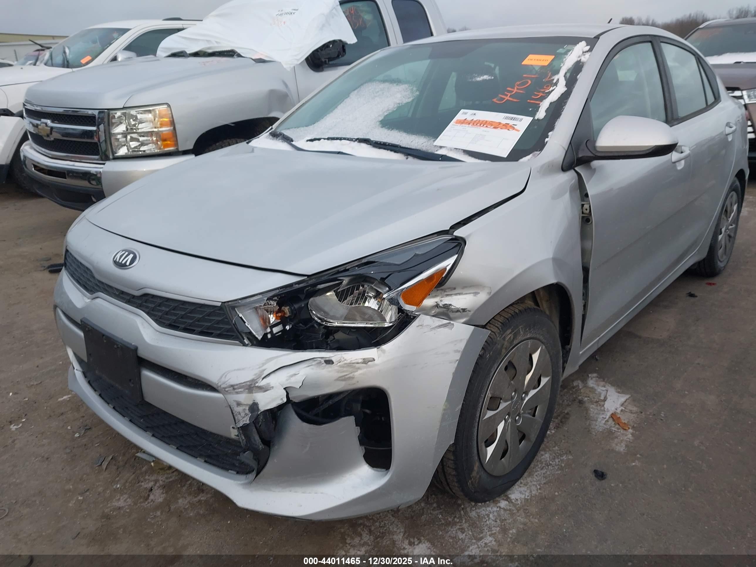 KIA RIO image 6