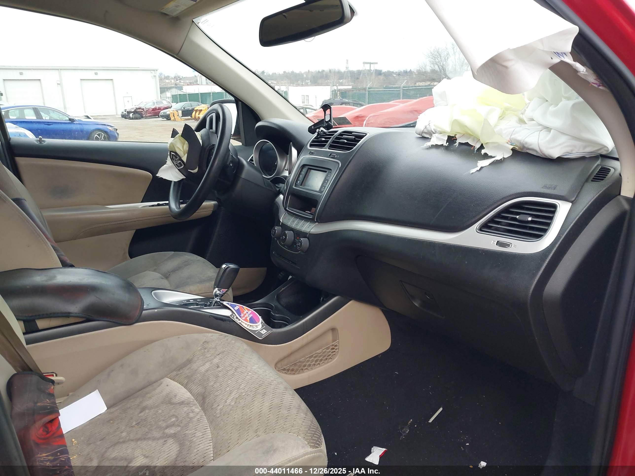 DODGE JOURNEY image 5