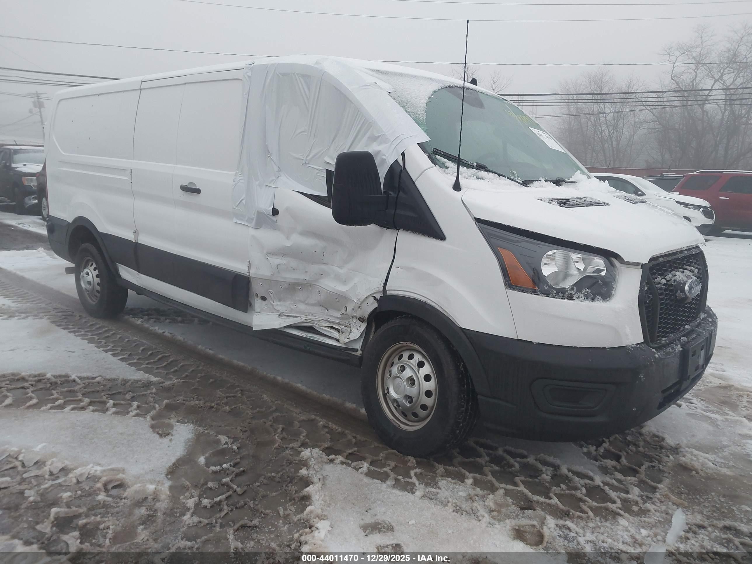 FORD TRANSIT image 6