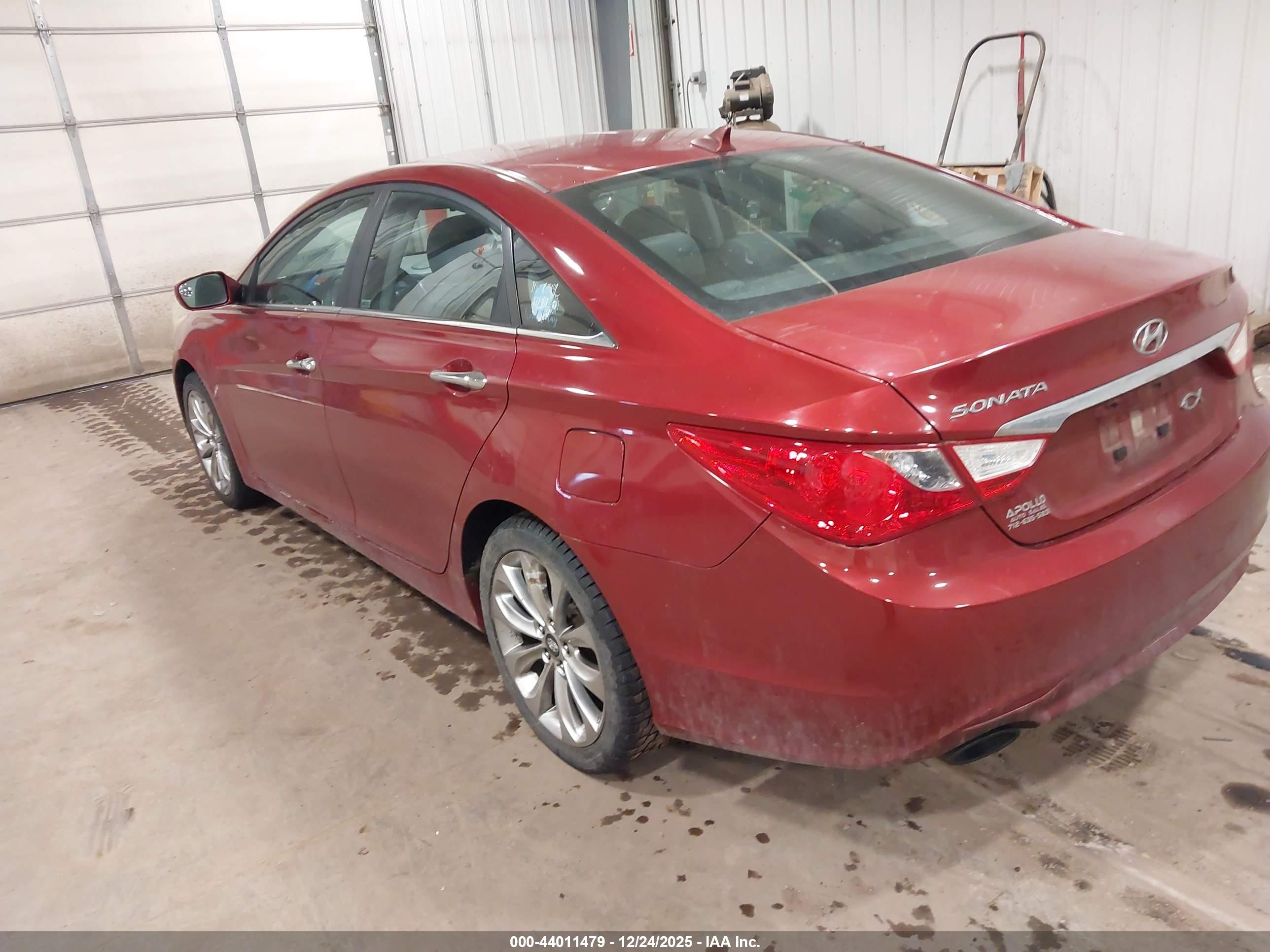 HYUNDAI SONATA image 3