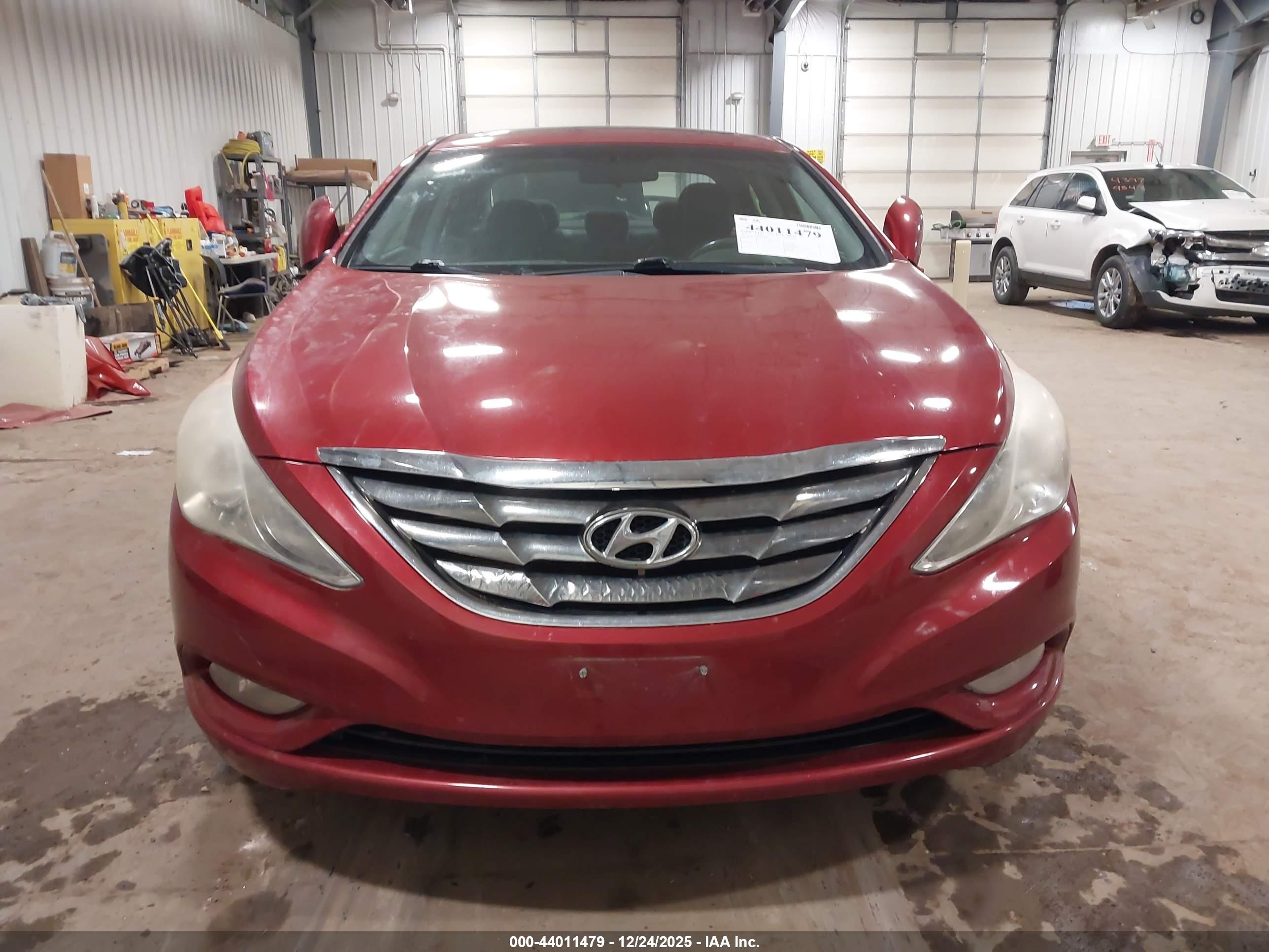 HYUNDAI SONATA image 6