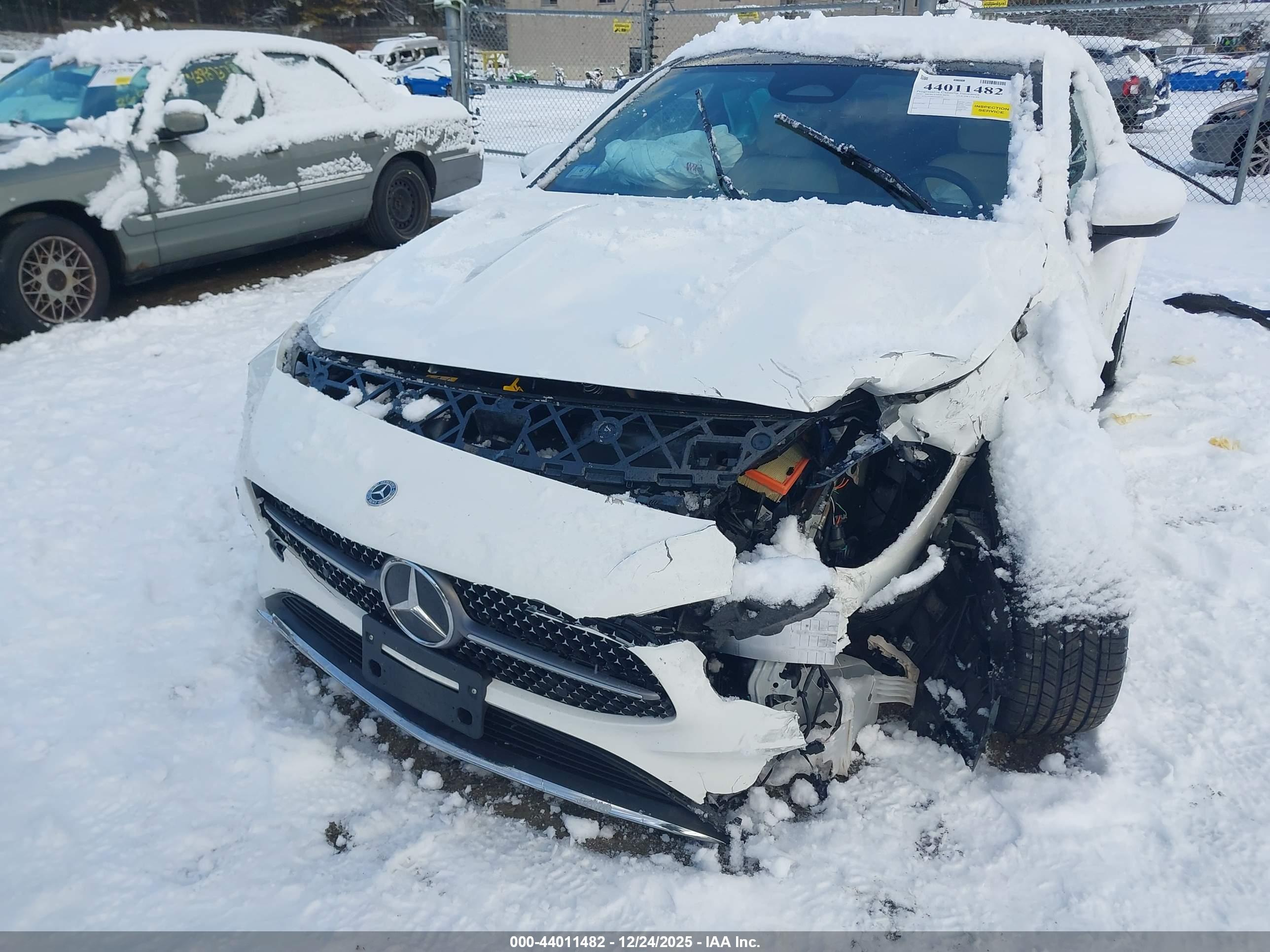 MERCEDES-BENZ CLA image 6