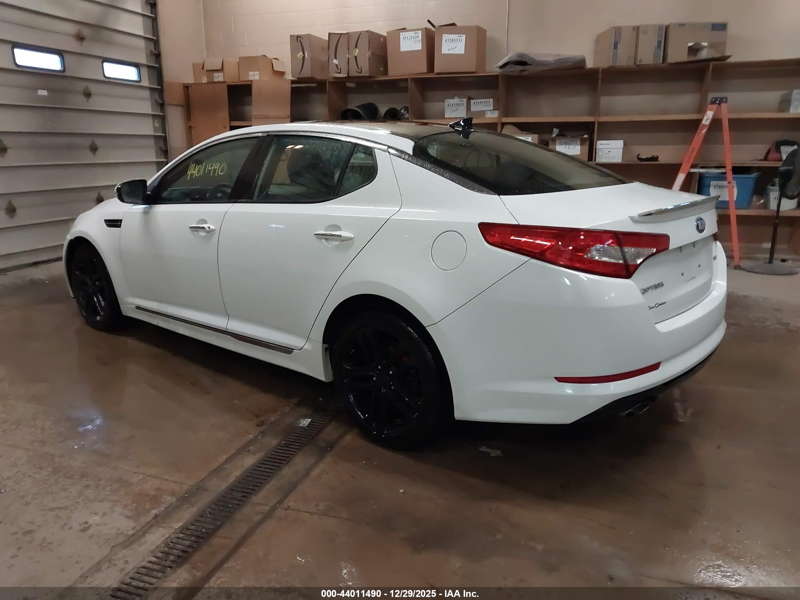 KIA OPTIMA image 3