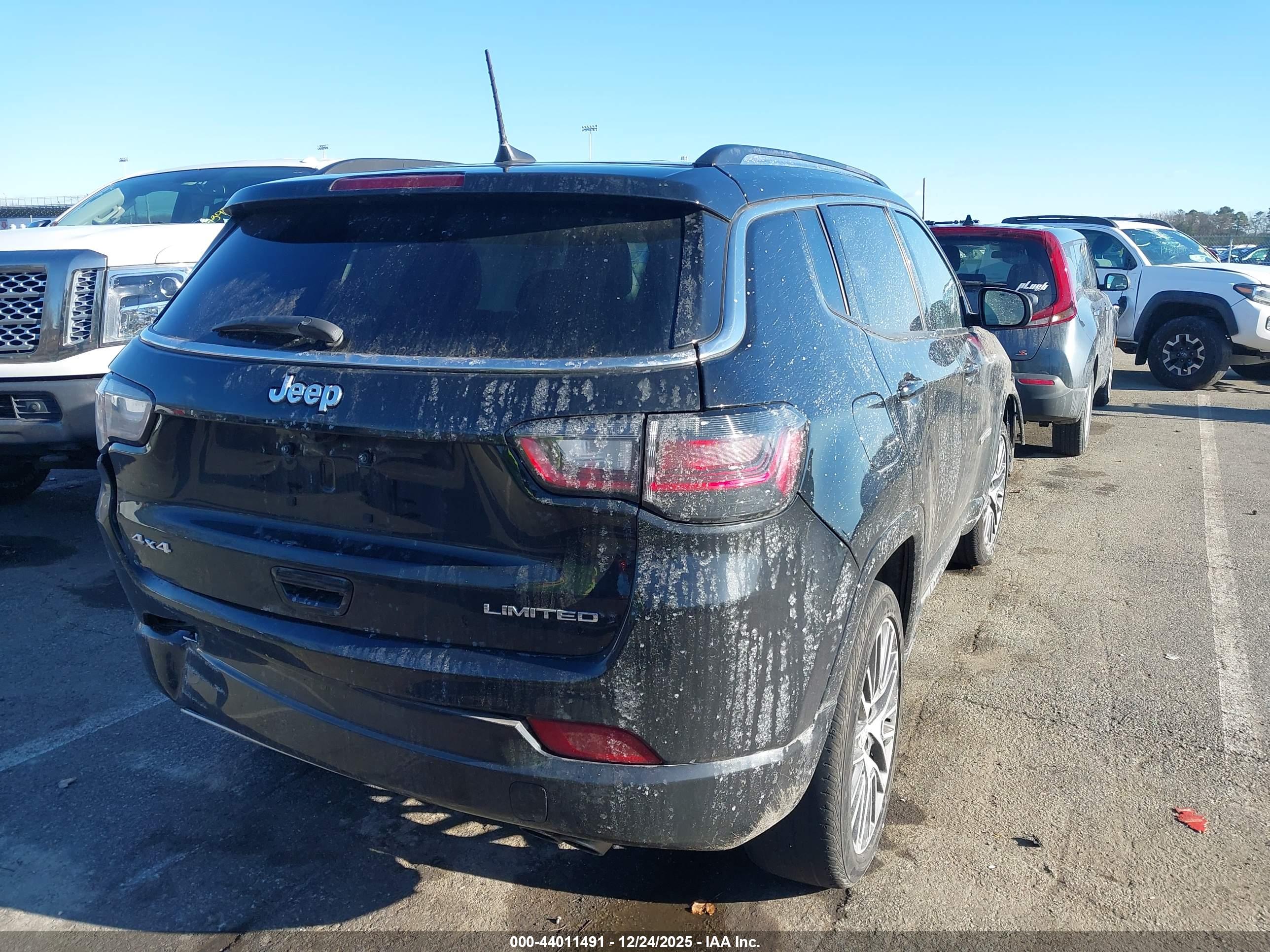 JEEP COMPASS image 4