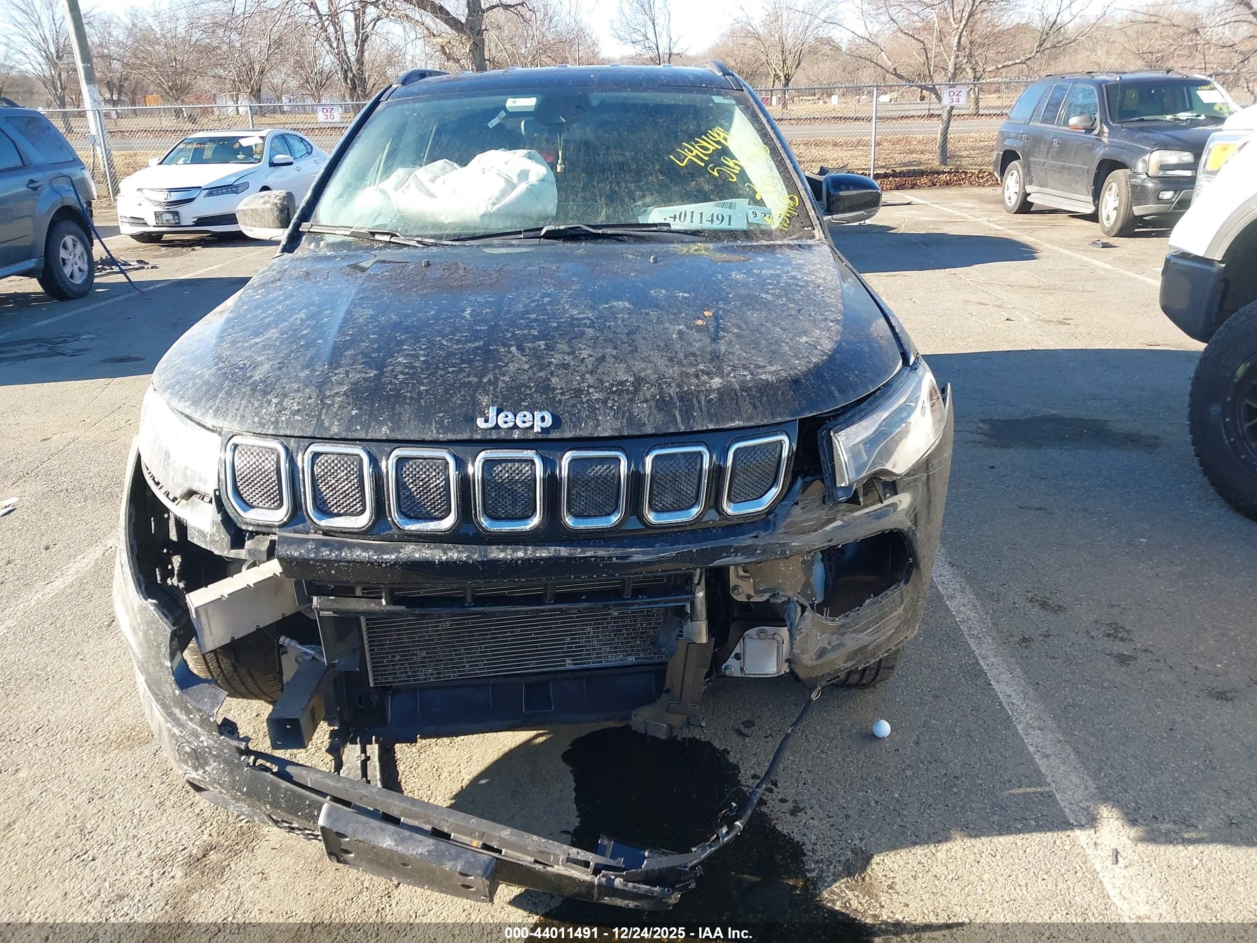 JEEP COMPASS image 6
