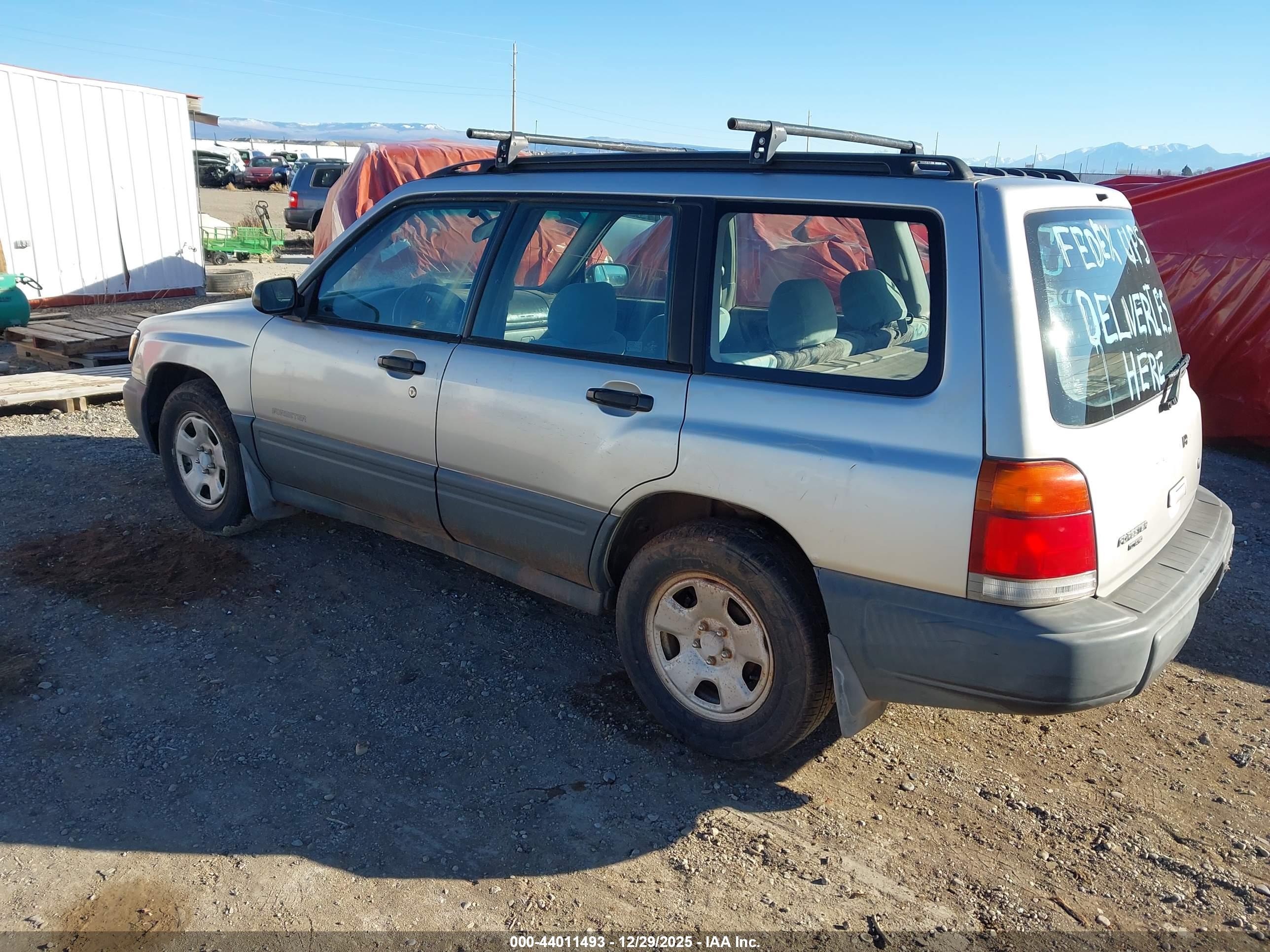 SUBARU FORESTER image 3