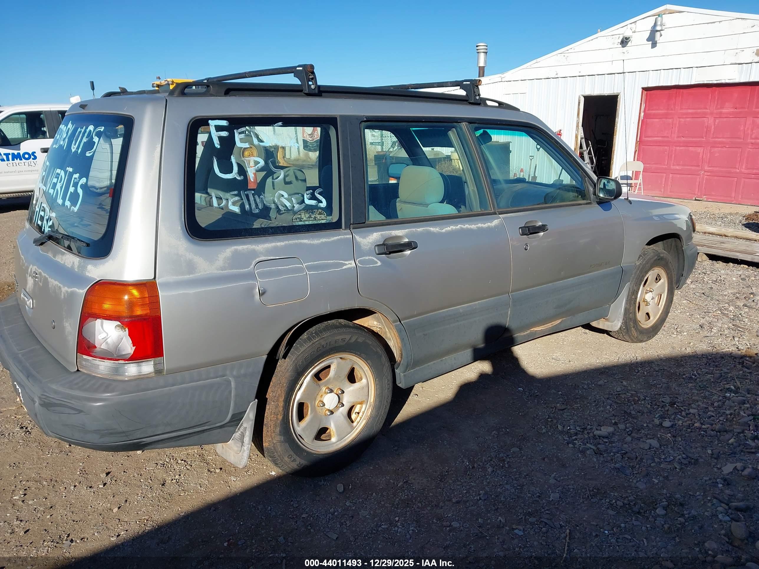 SUBARU FORESTER image 4