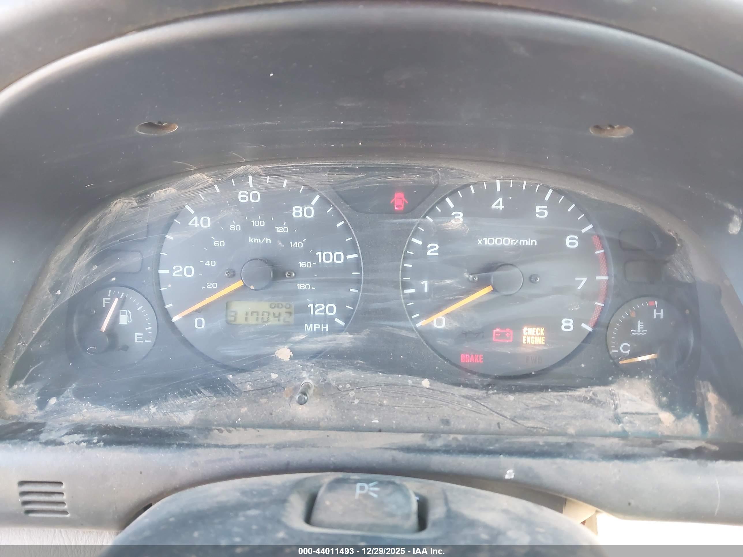 SUBARU FORESTER image 7