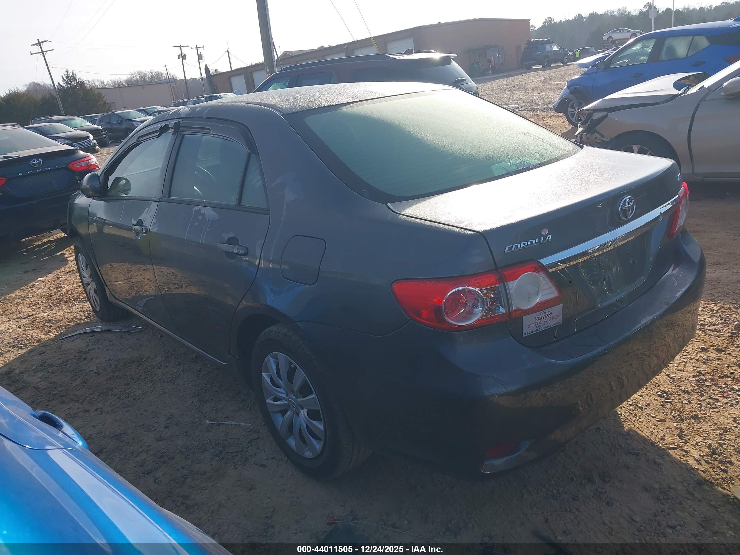 TOYOTA COROLLA image 3