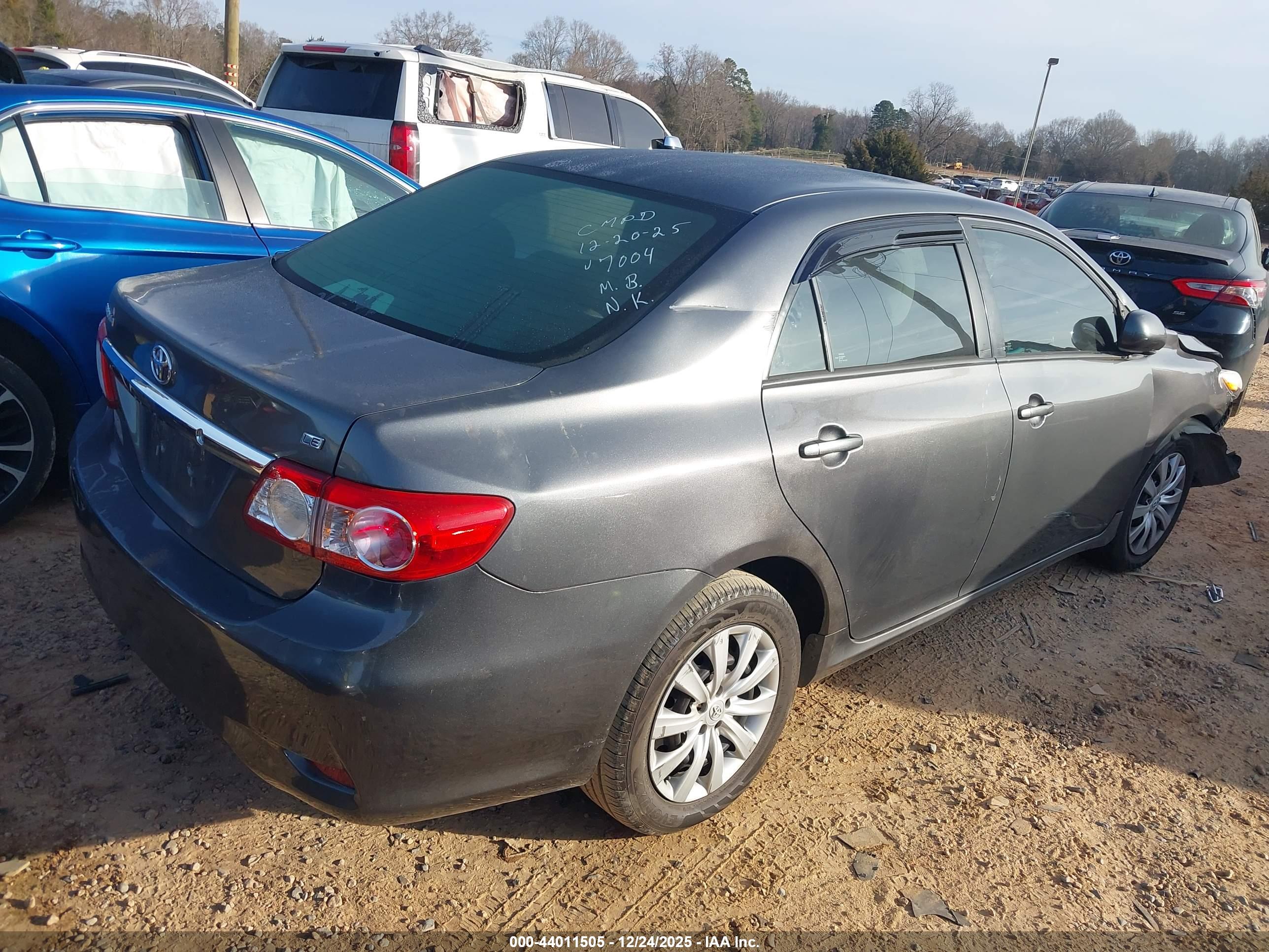 TOYOTA COROLLA image 4