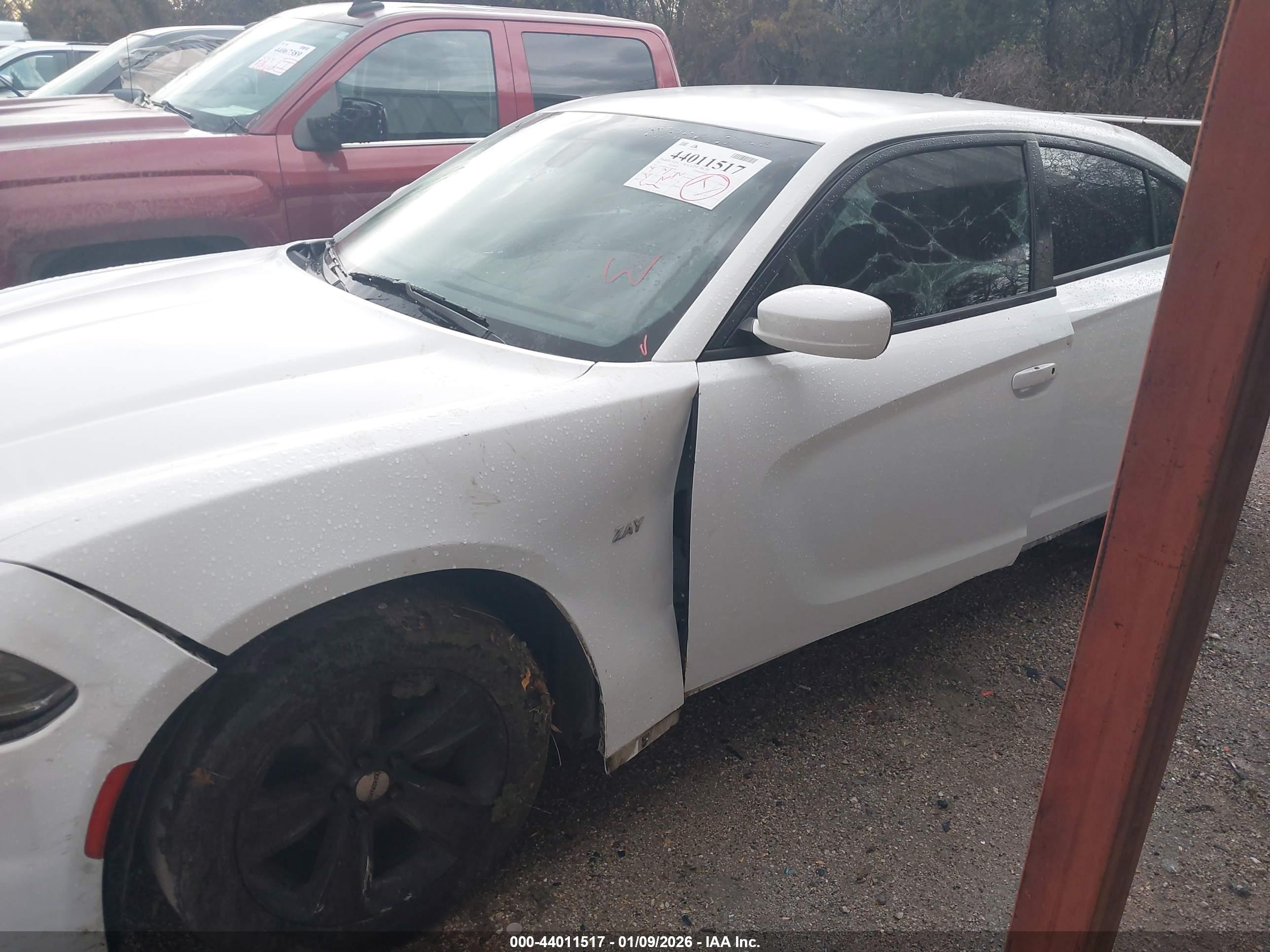DODGE CHARGER image 6