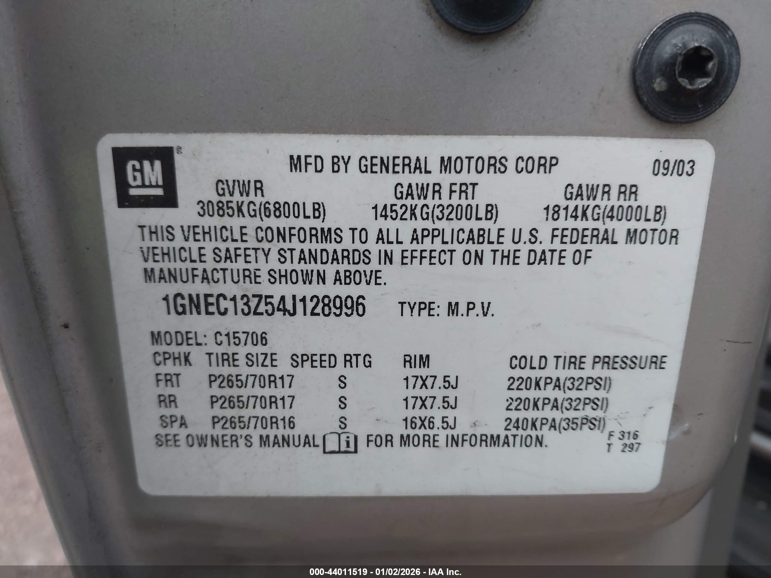 CHEVROLET TAHOE image 9