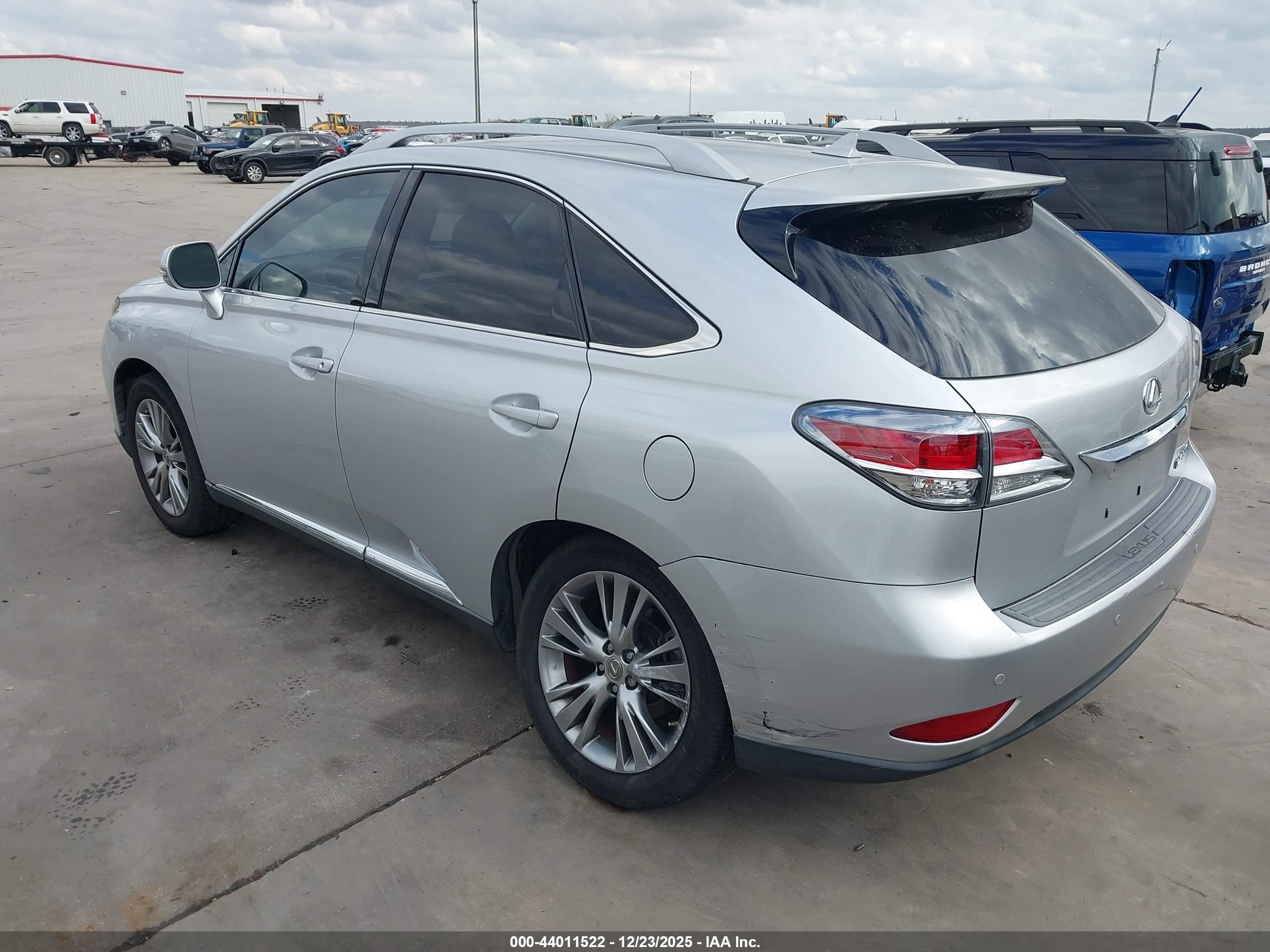 LEXUS RX image 3