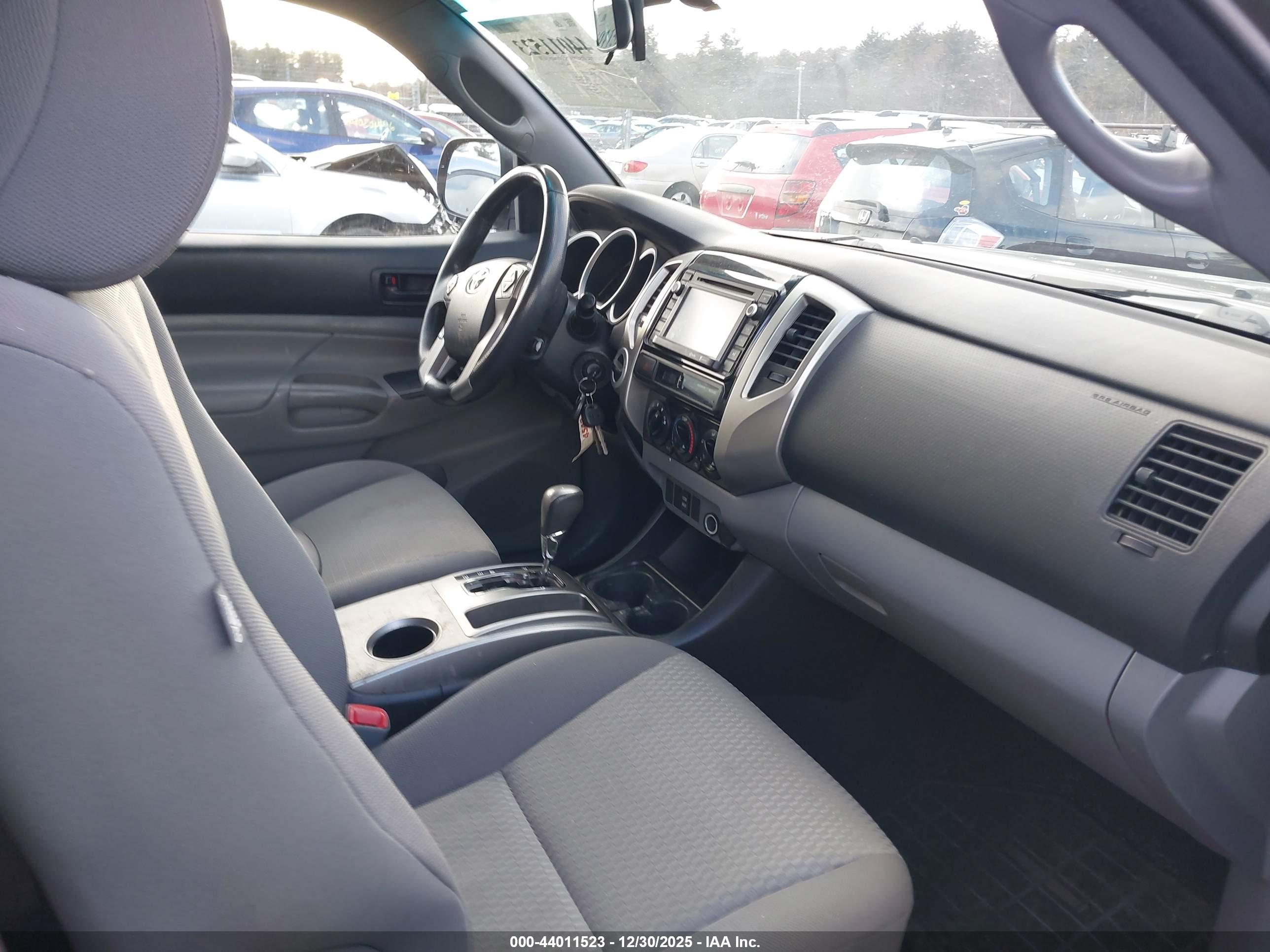 TOYOTA TACOMA image 5