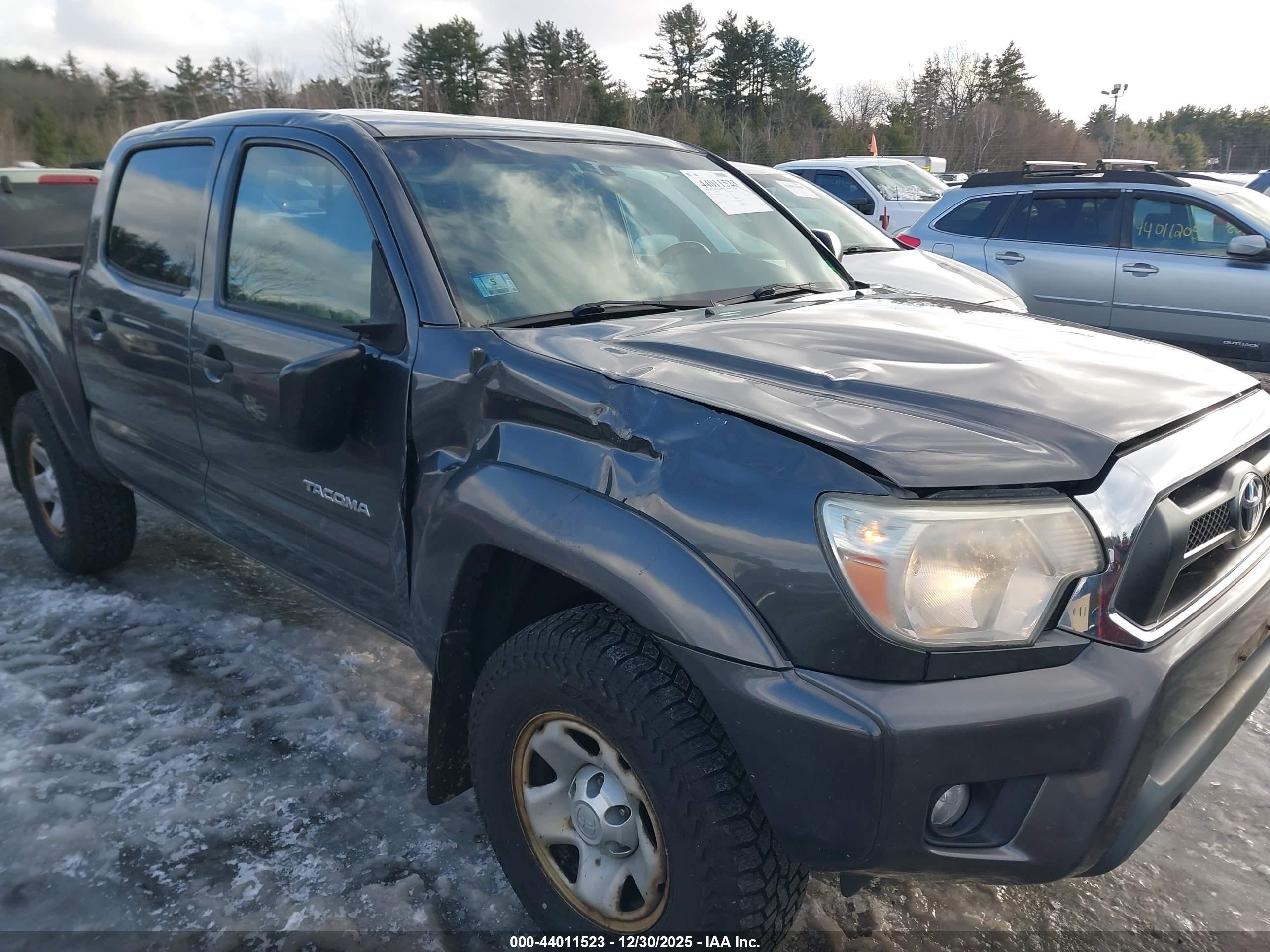 TOYOTA TACOMA image 6