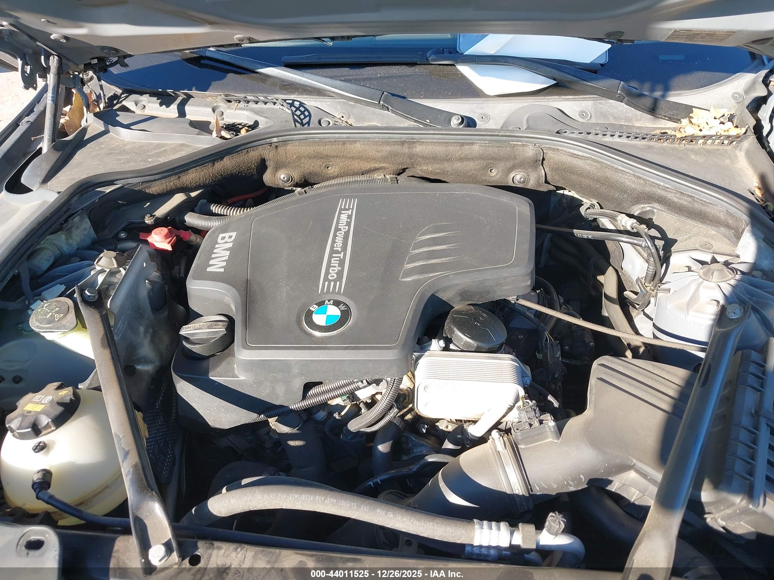 BMW 528I image 10