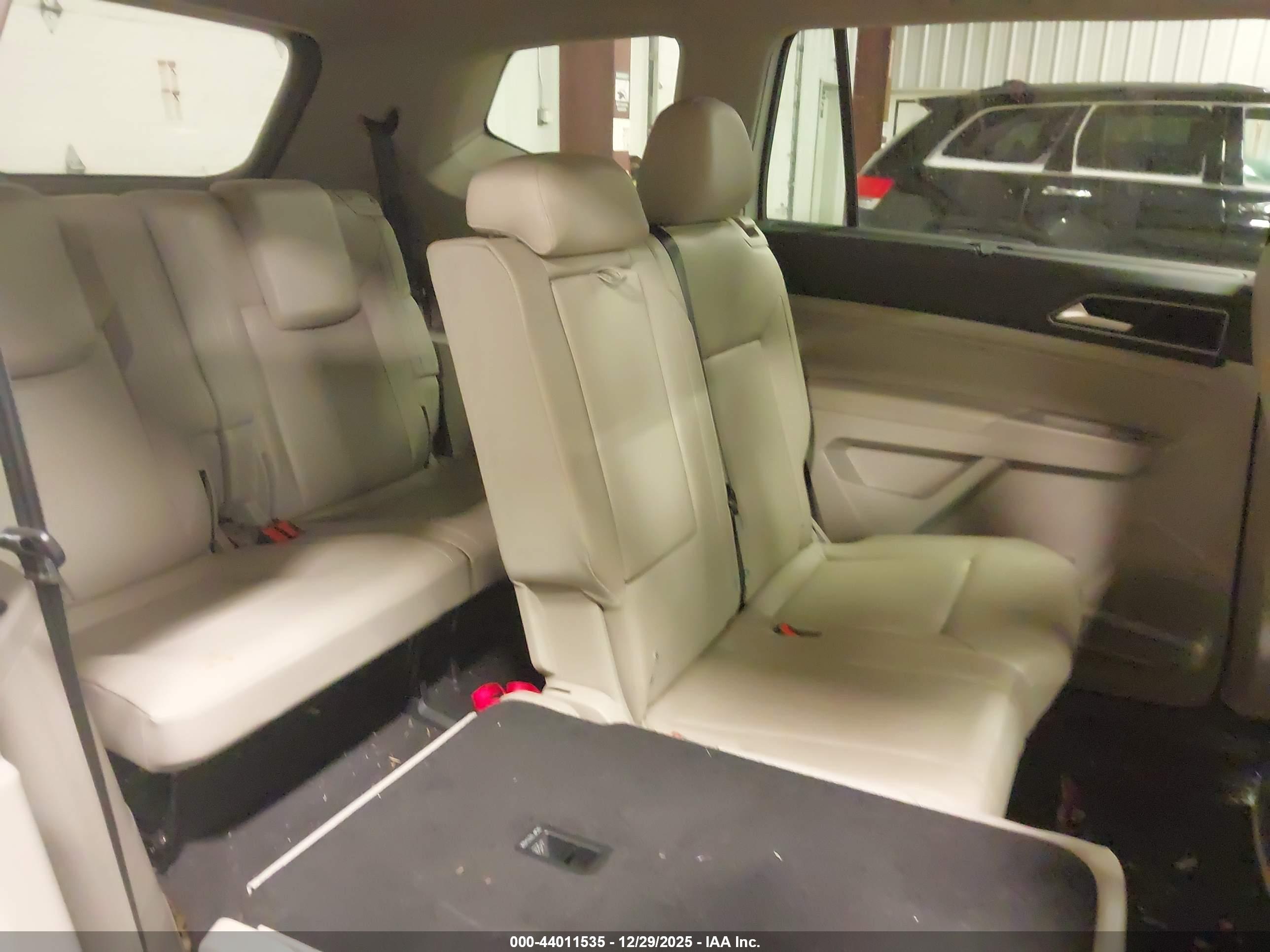 VOLKSWAGEN ATLAS image 8