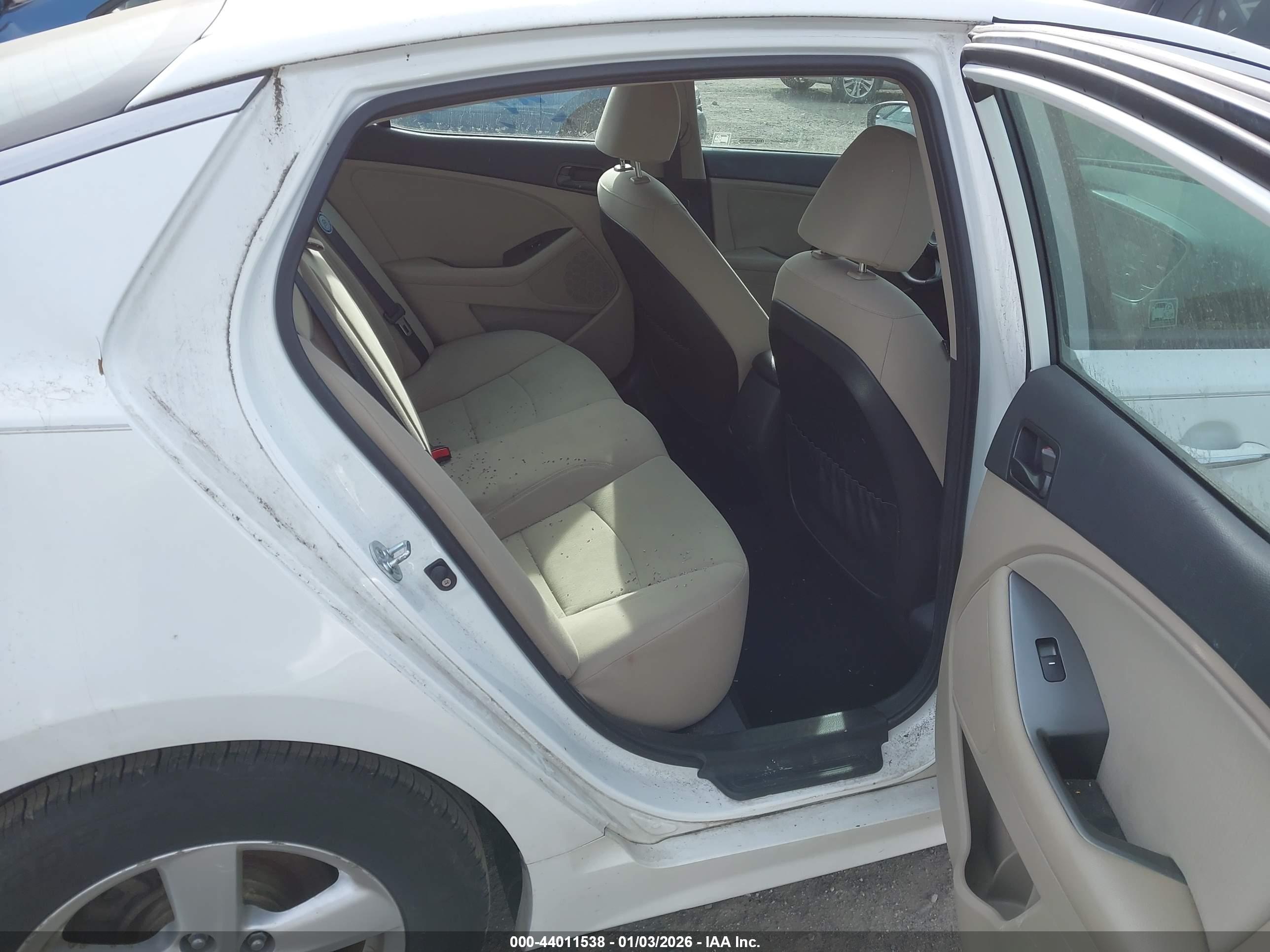KIA OPTIMA image 8