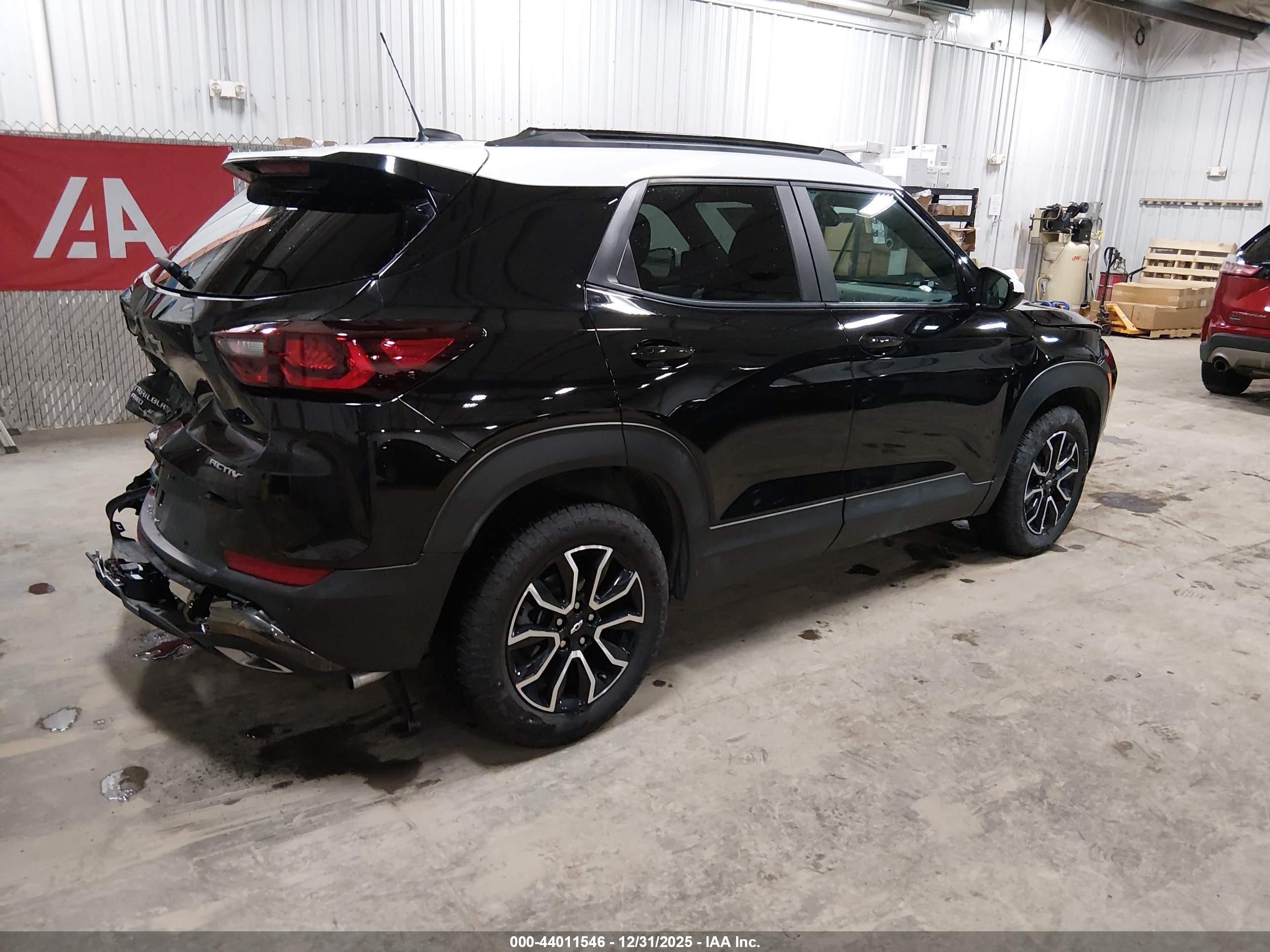 CHEVROLET TRAILBLAZER image 4
