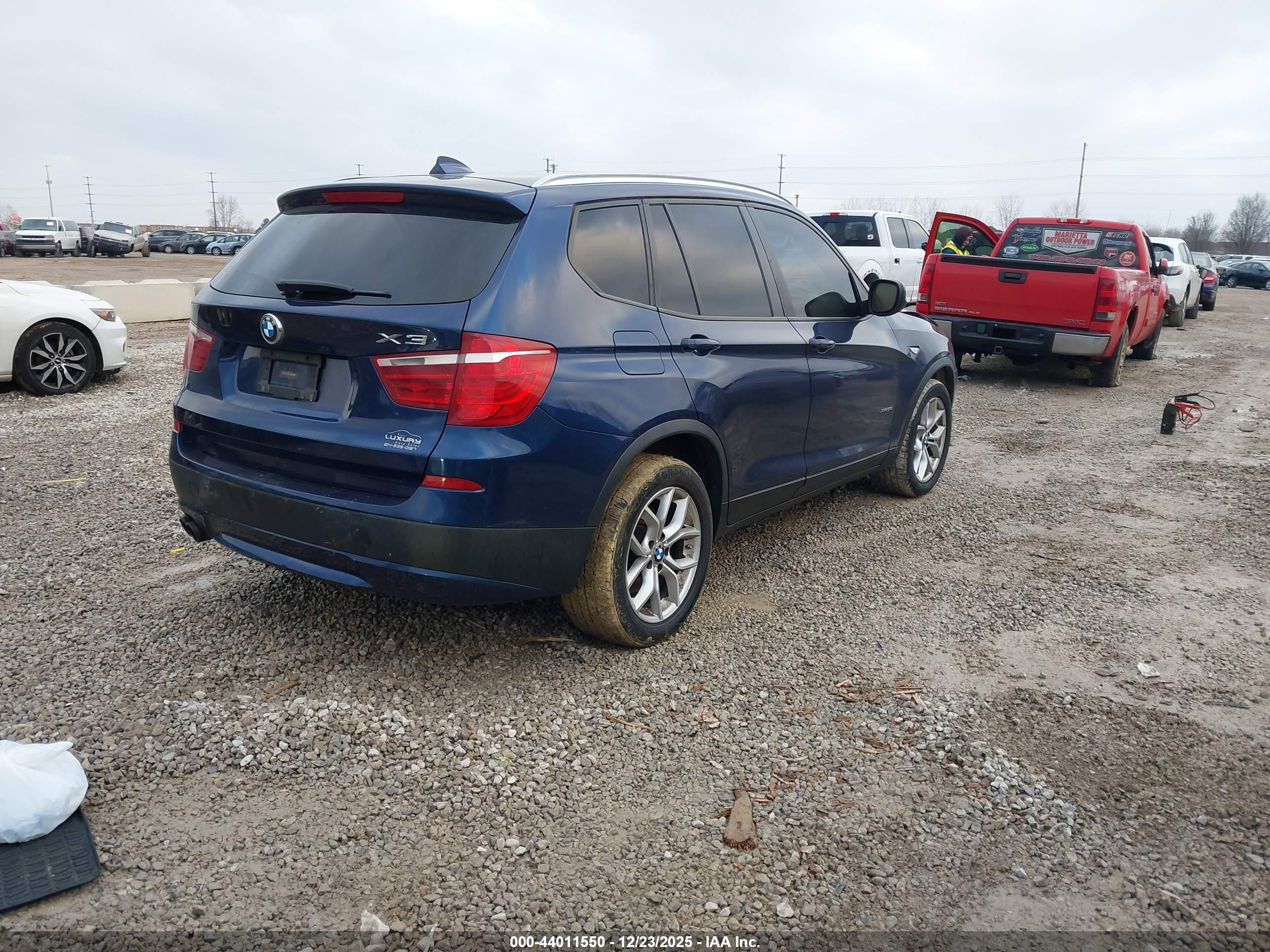 BMW X3 image 4