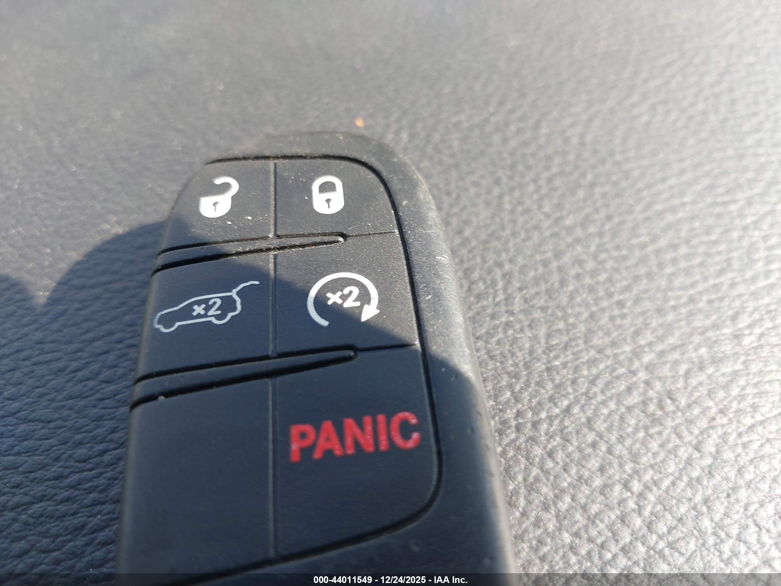 JEEP GRAND image 11