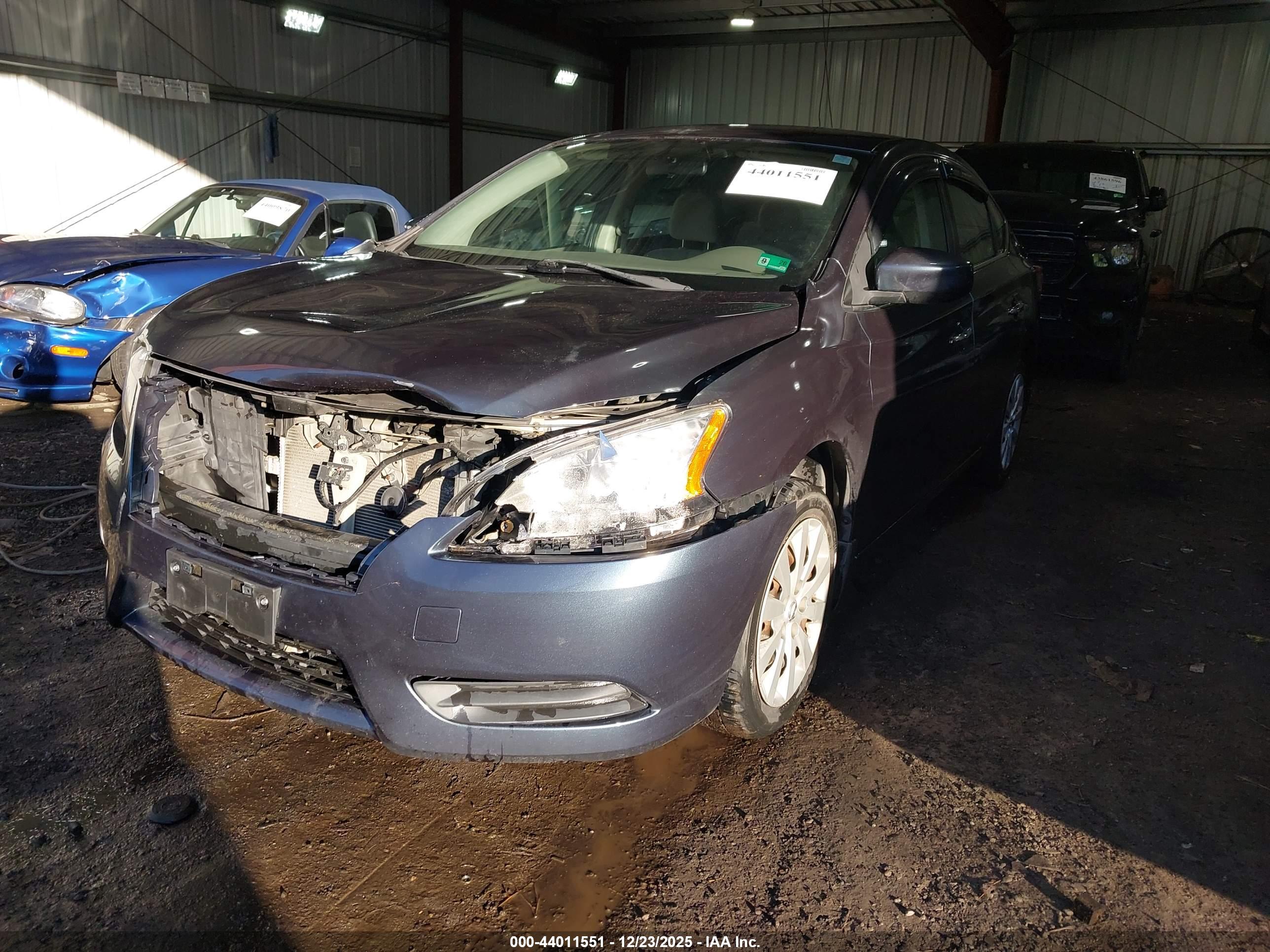 NISSAN SENTRA image 2