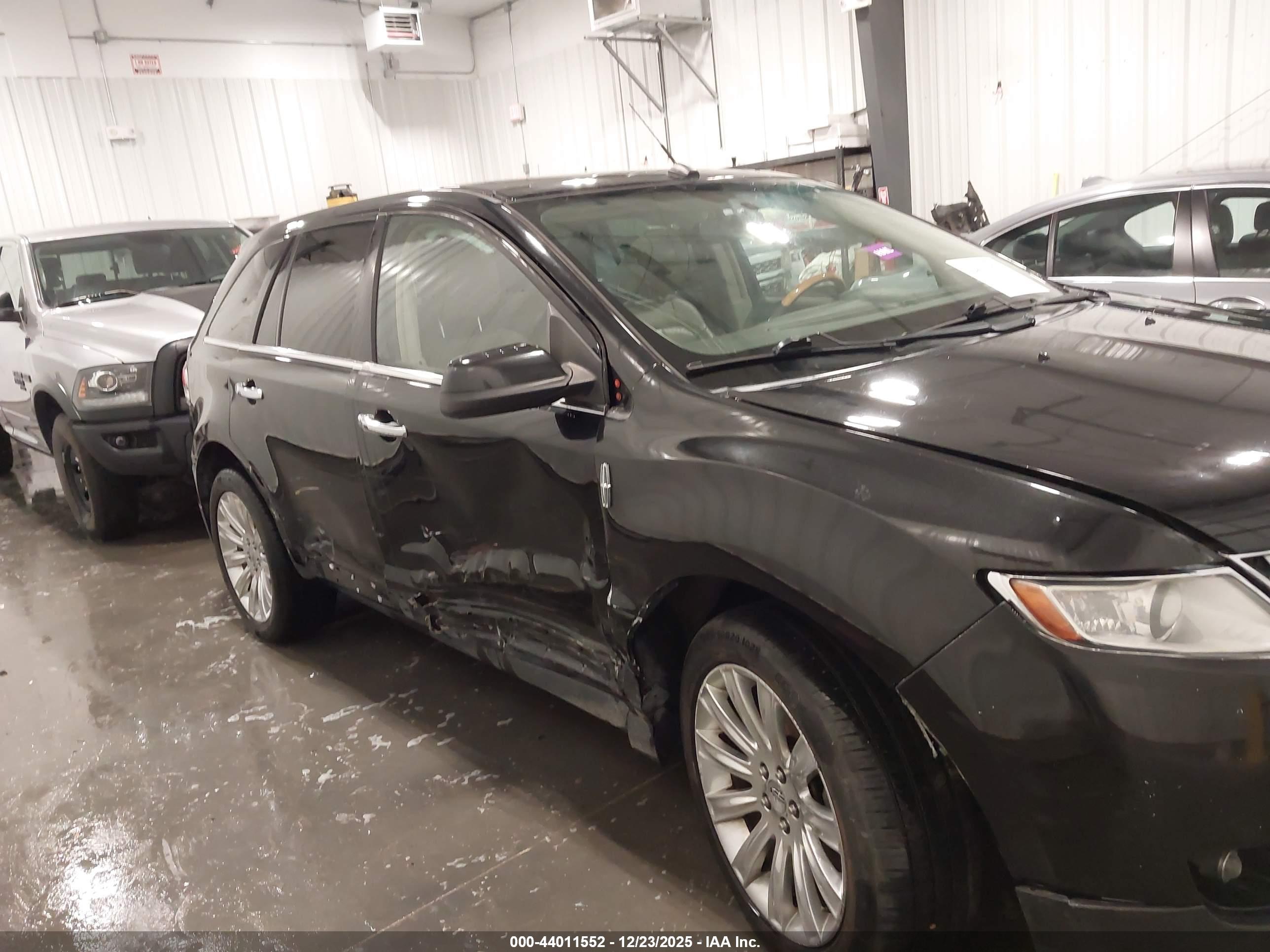LINCOLN MKX image 6