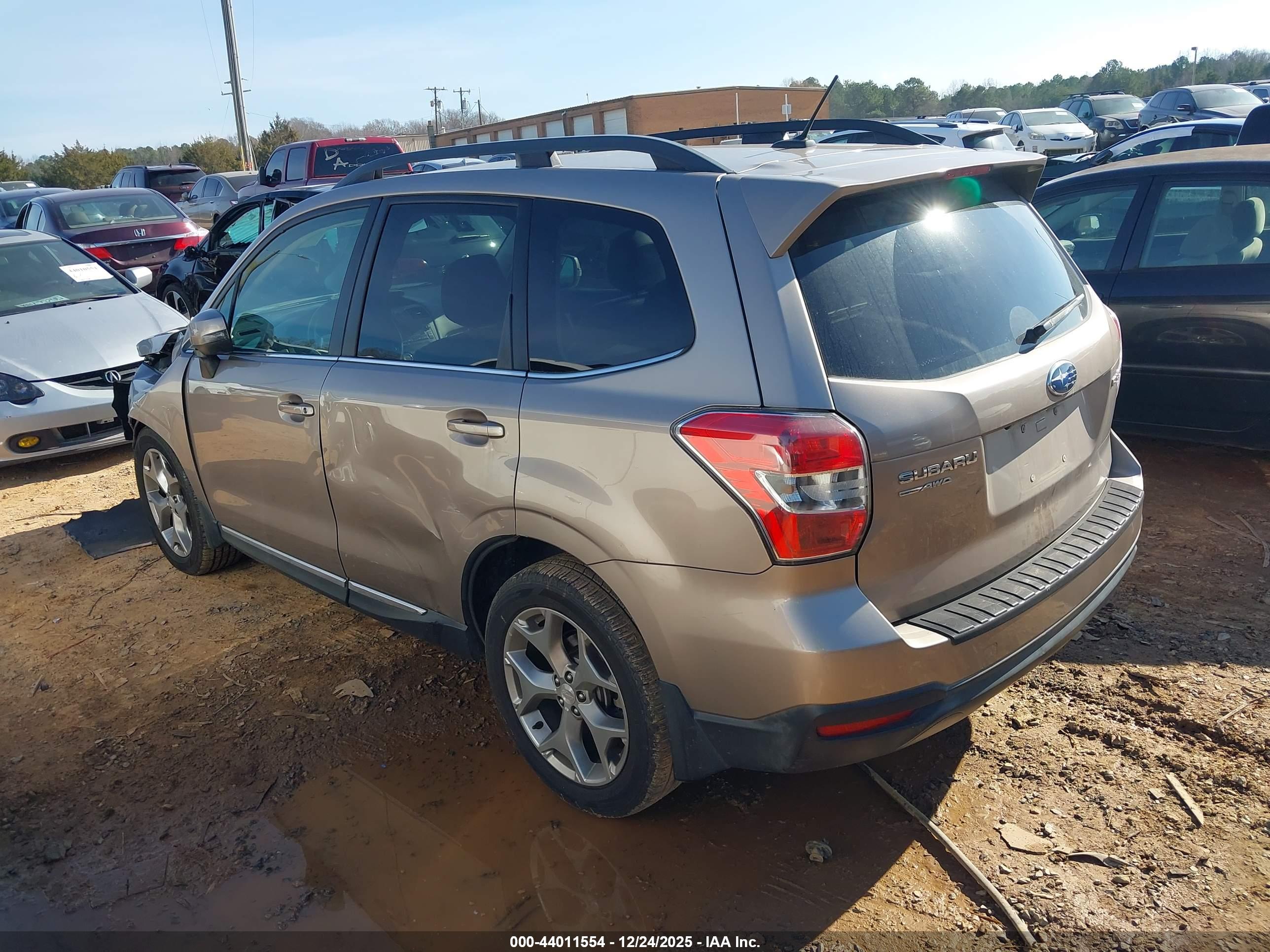 SUBARU FORESTER image 3
