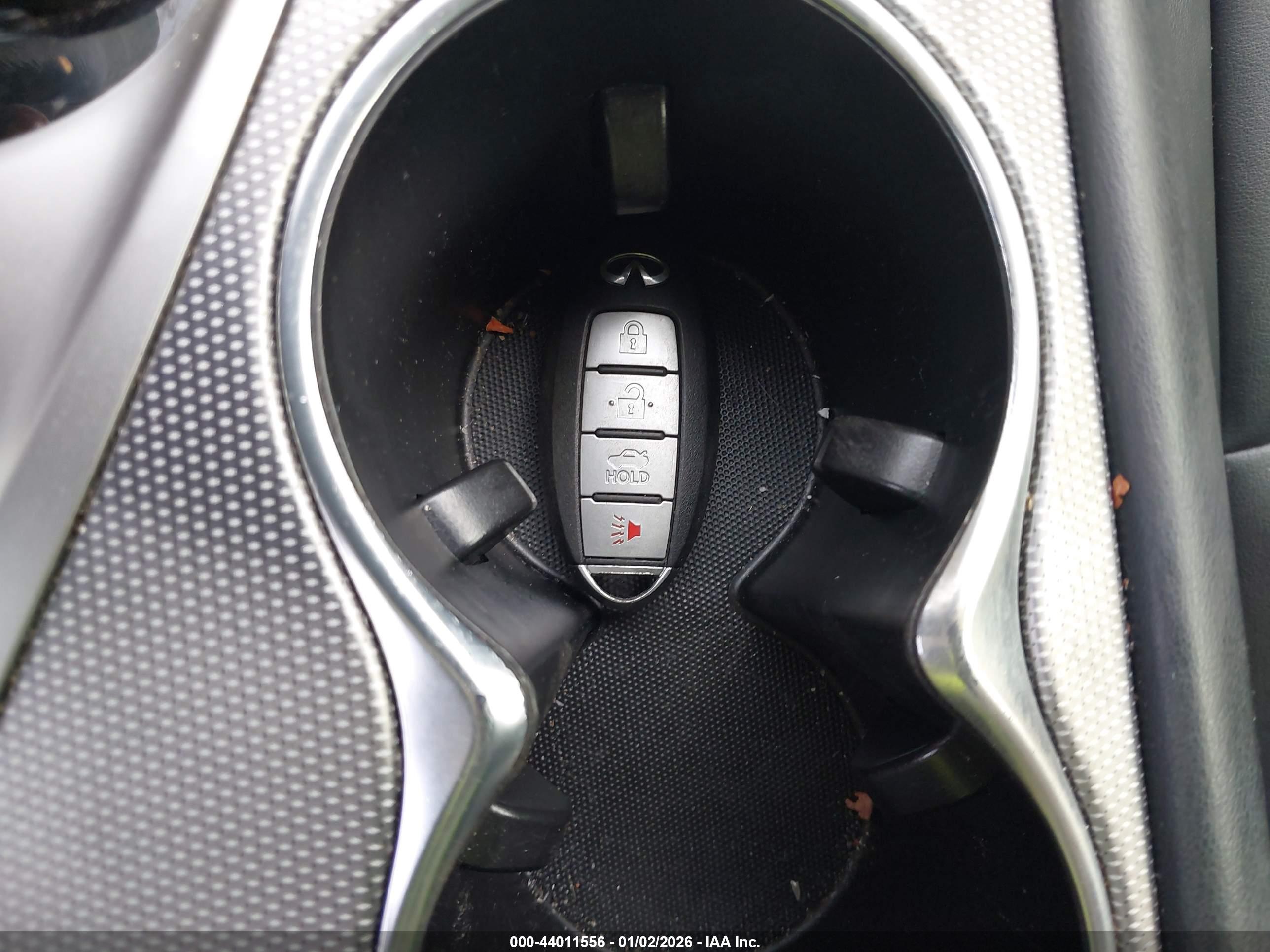 INFINITI Q50 image 11