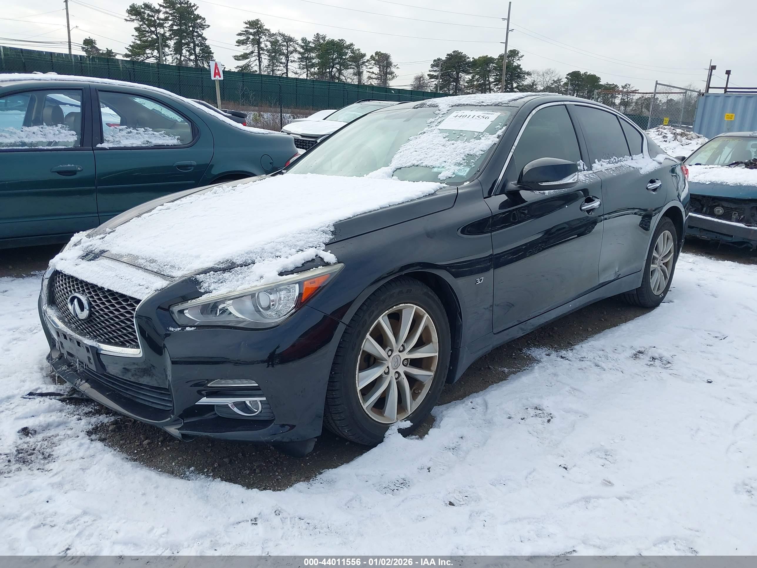 INFINITI Q50 image 2