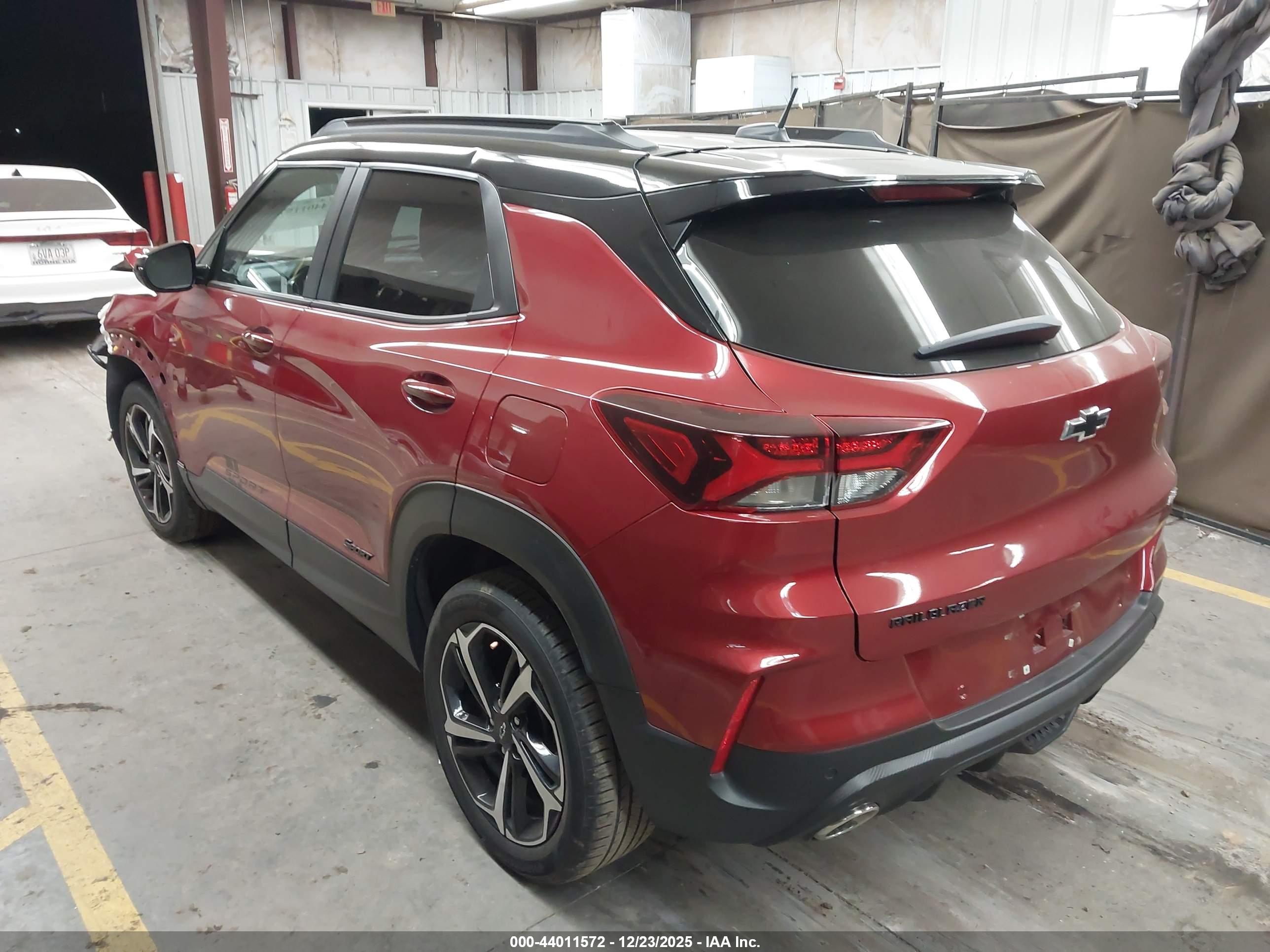 CHEVROLET TRAILBLAZER image 3