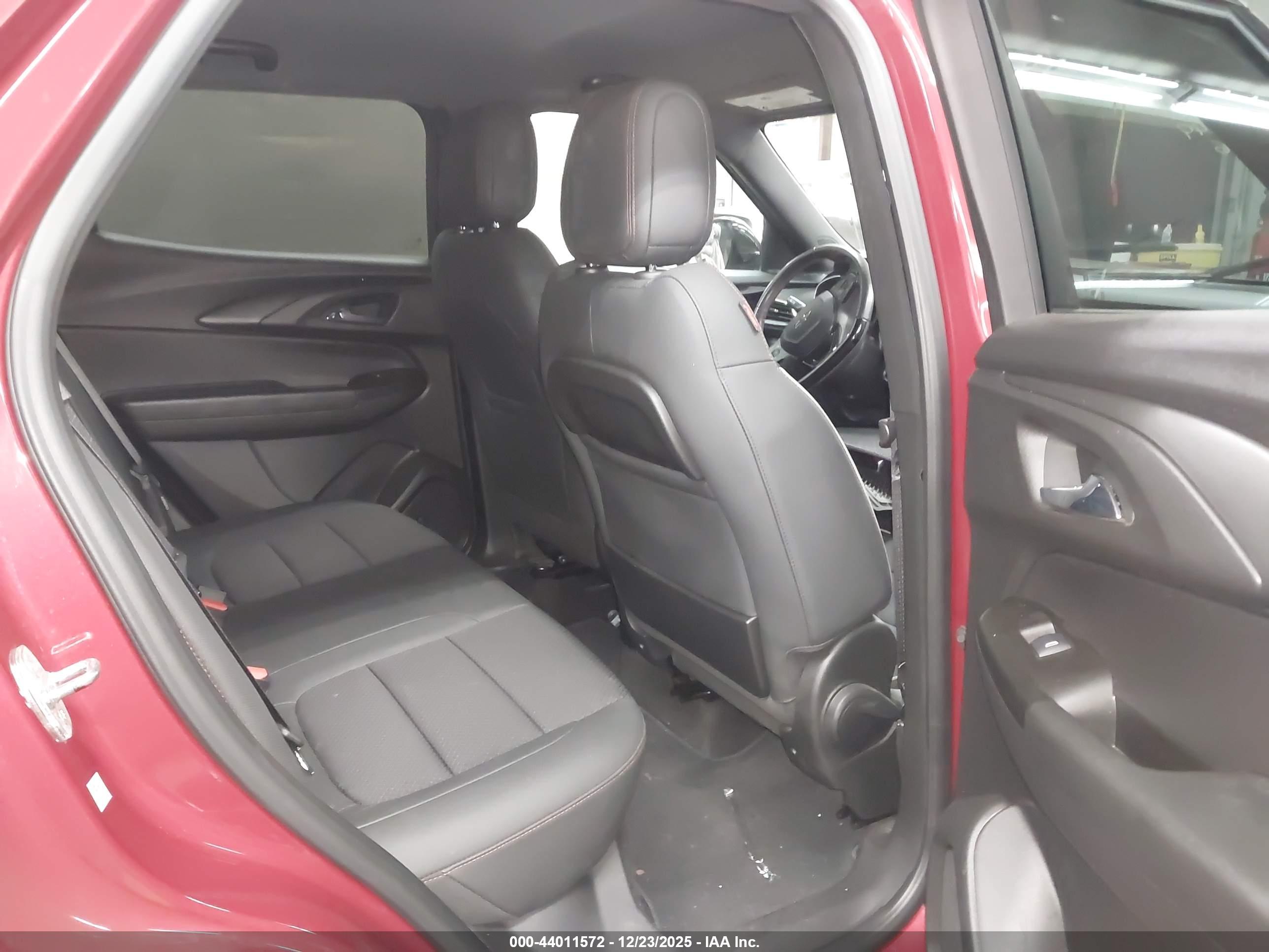 CHEVROLET TRAILBLAZER image 8