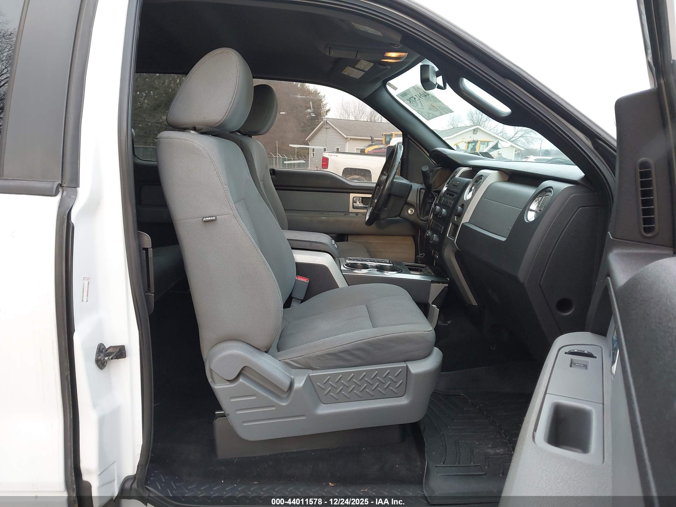 FORD F-150 image 5