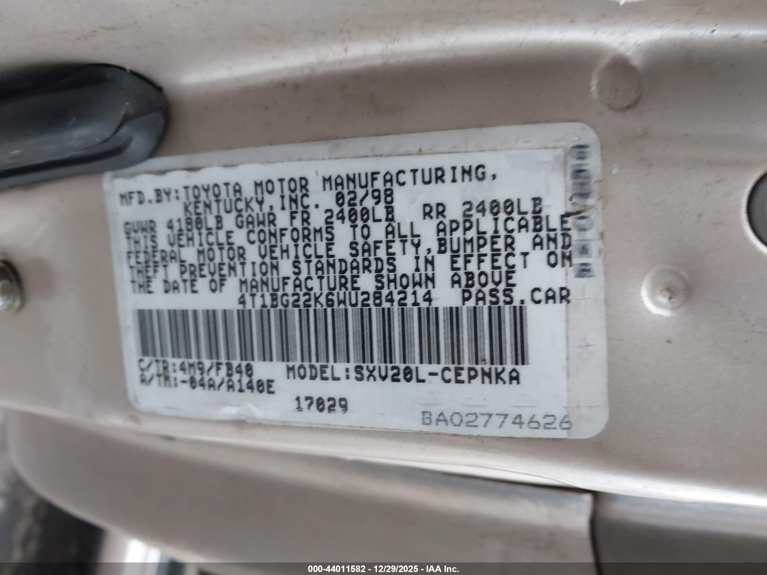 TOYOTA CAMRY image 9