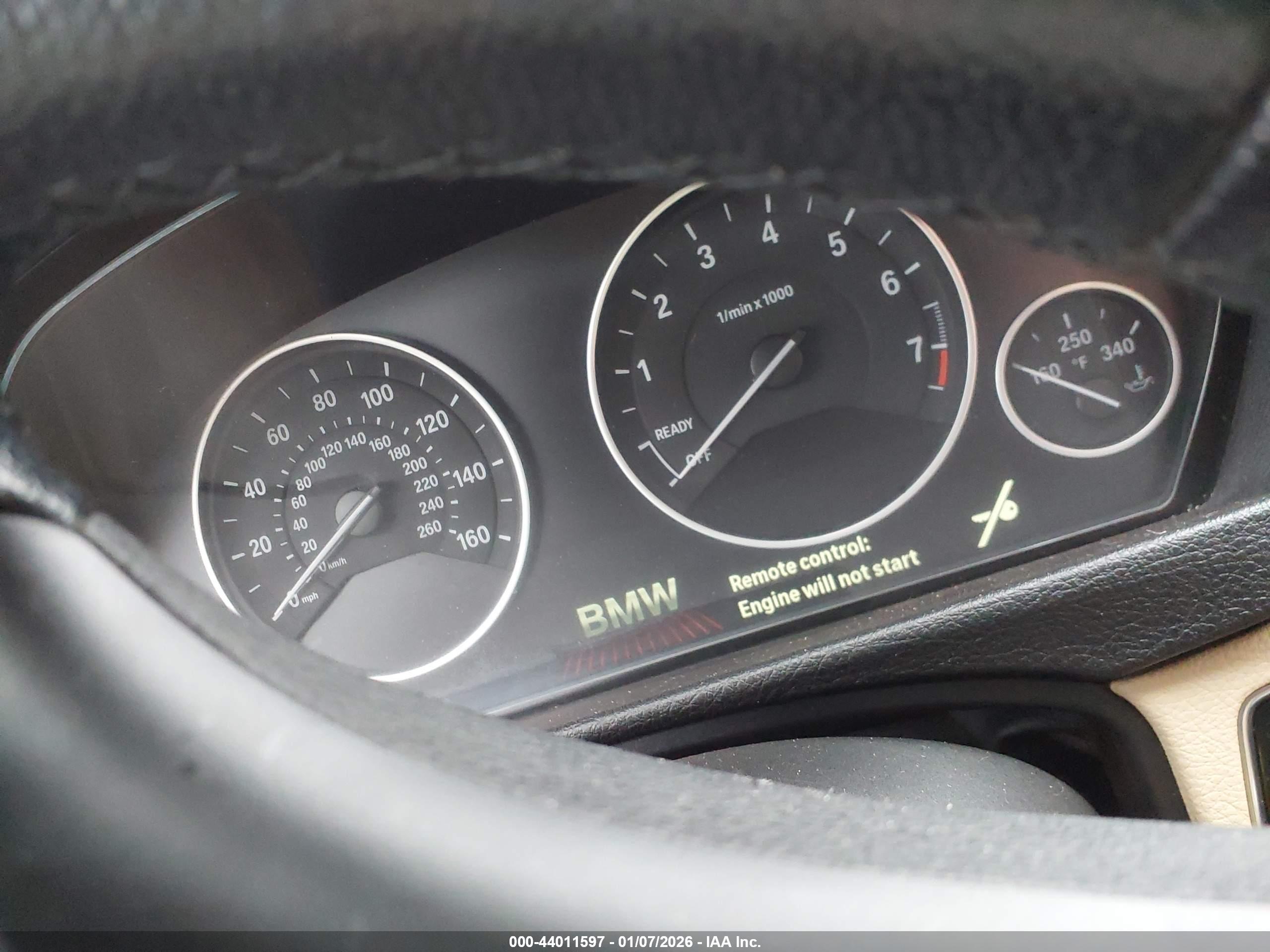 BMW 320I image 7