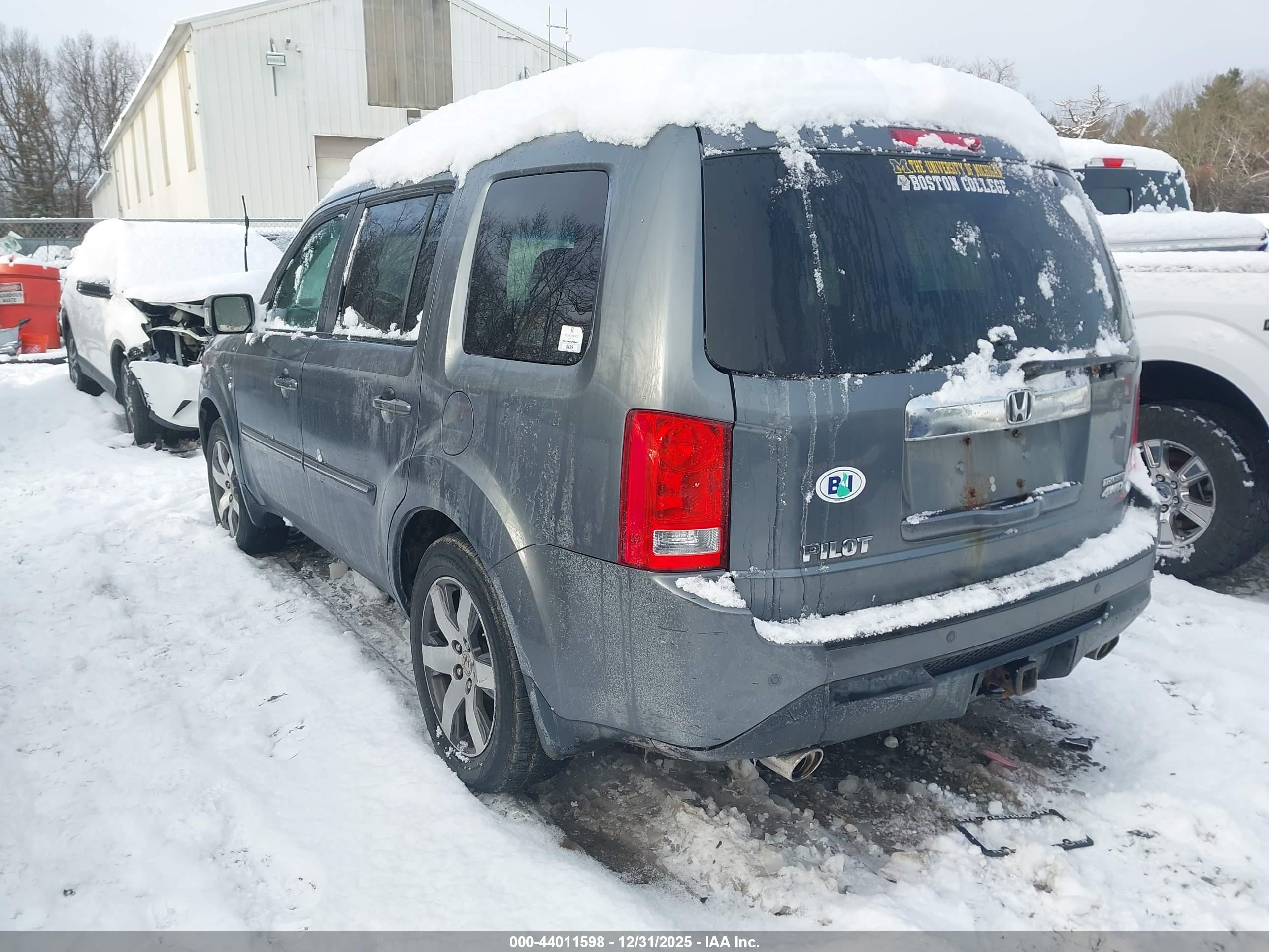 HONDA PILOT image 3