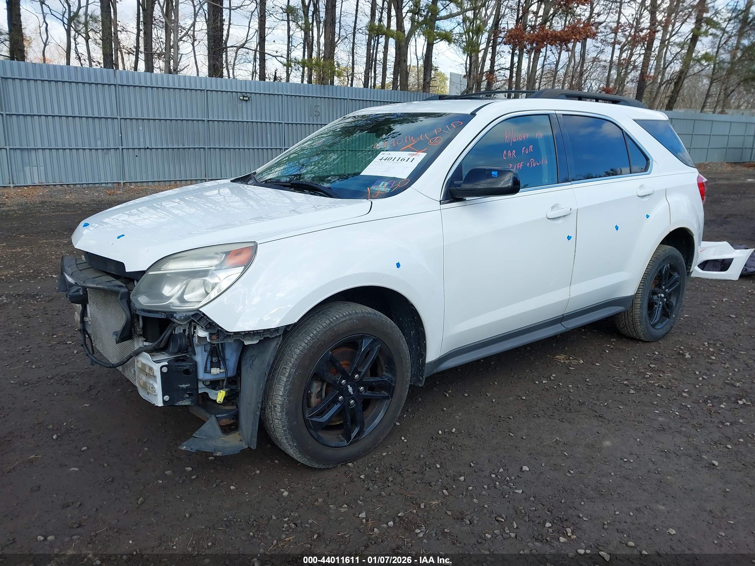 CHEVROLET EQUINOX image 2