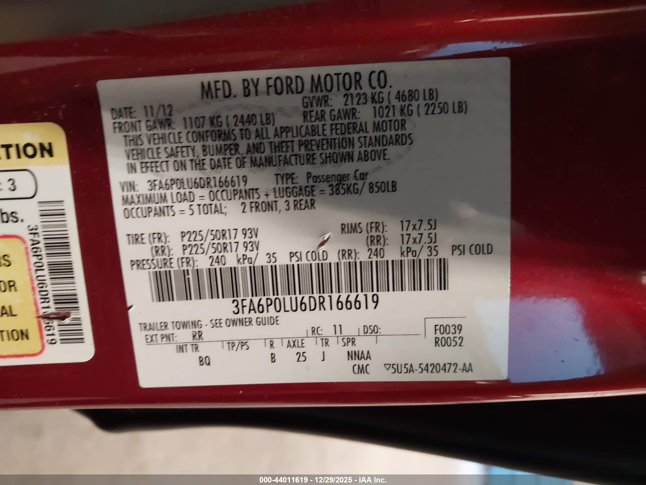 FORD FUSION image 9