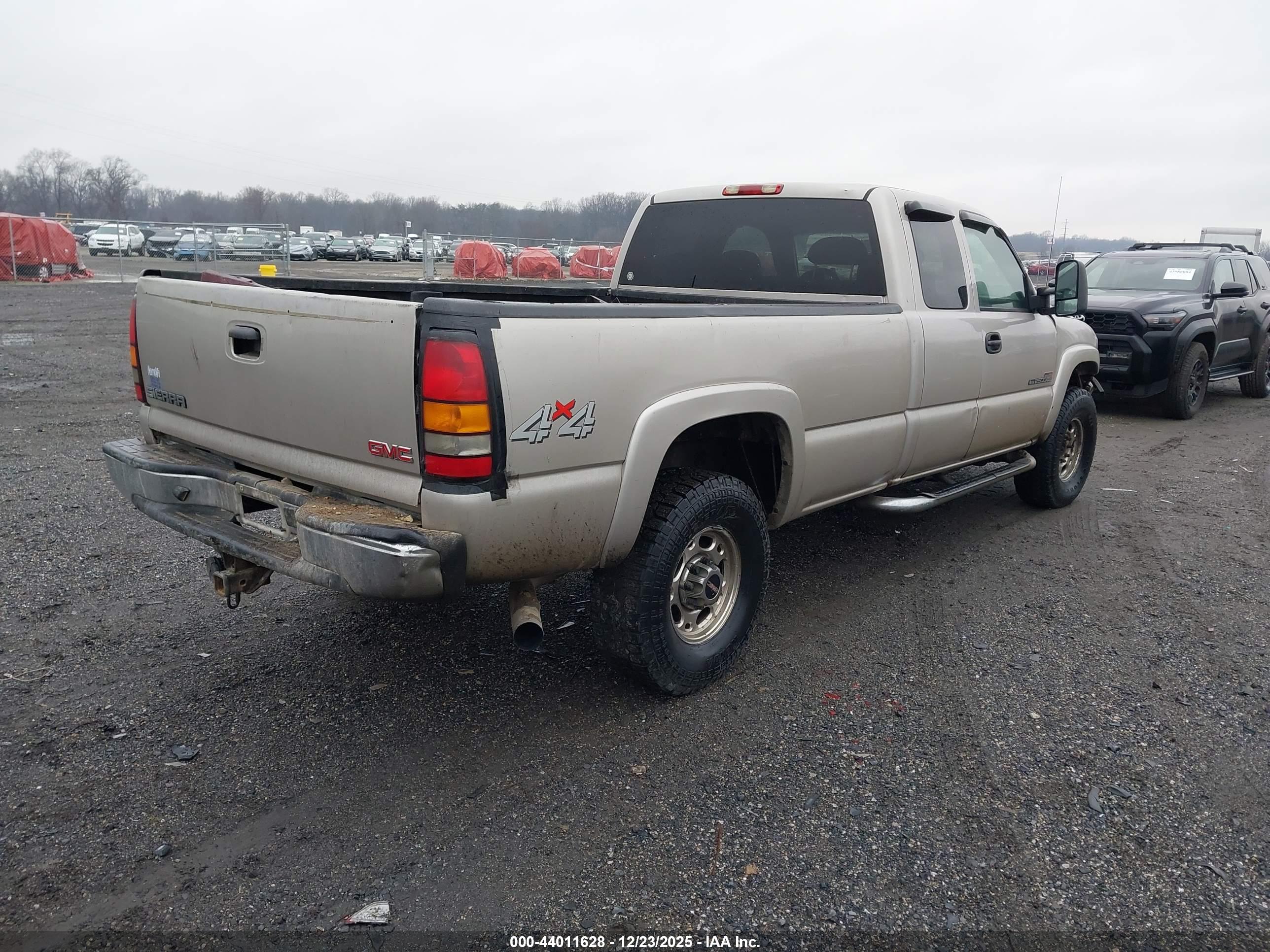 GMC SIERRA image 4