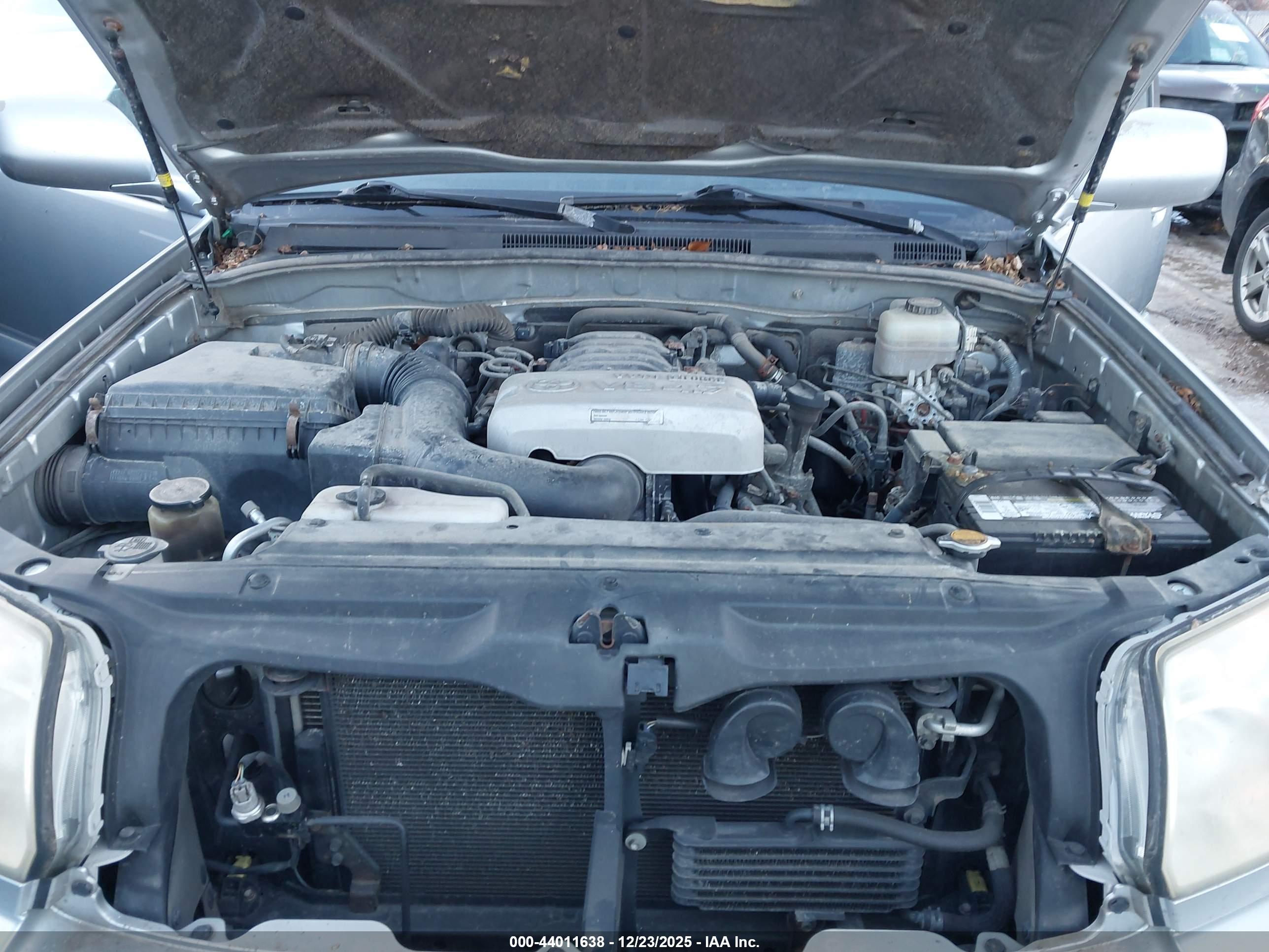 TOYOTA 4RUNNER image 10