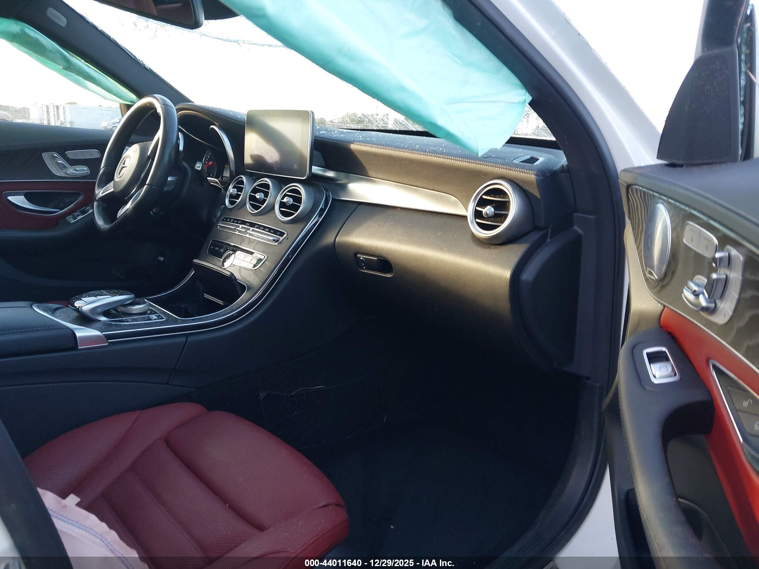 MERCEDES-BENZ C image 5
