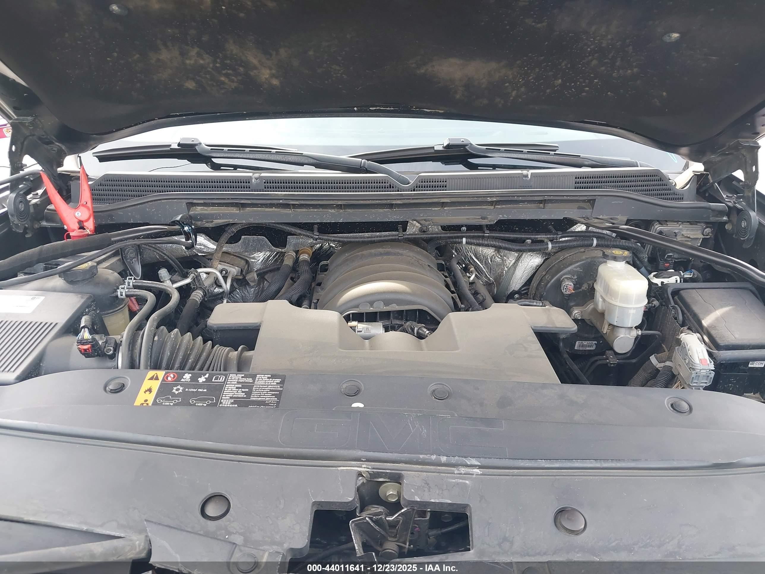 GMC SIERRA image 10