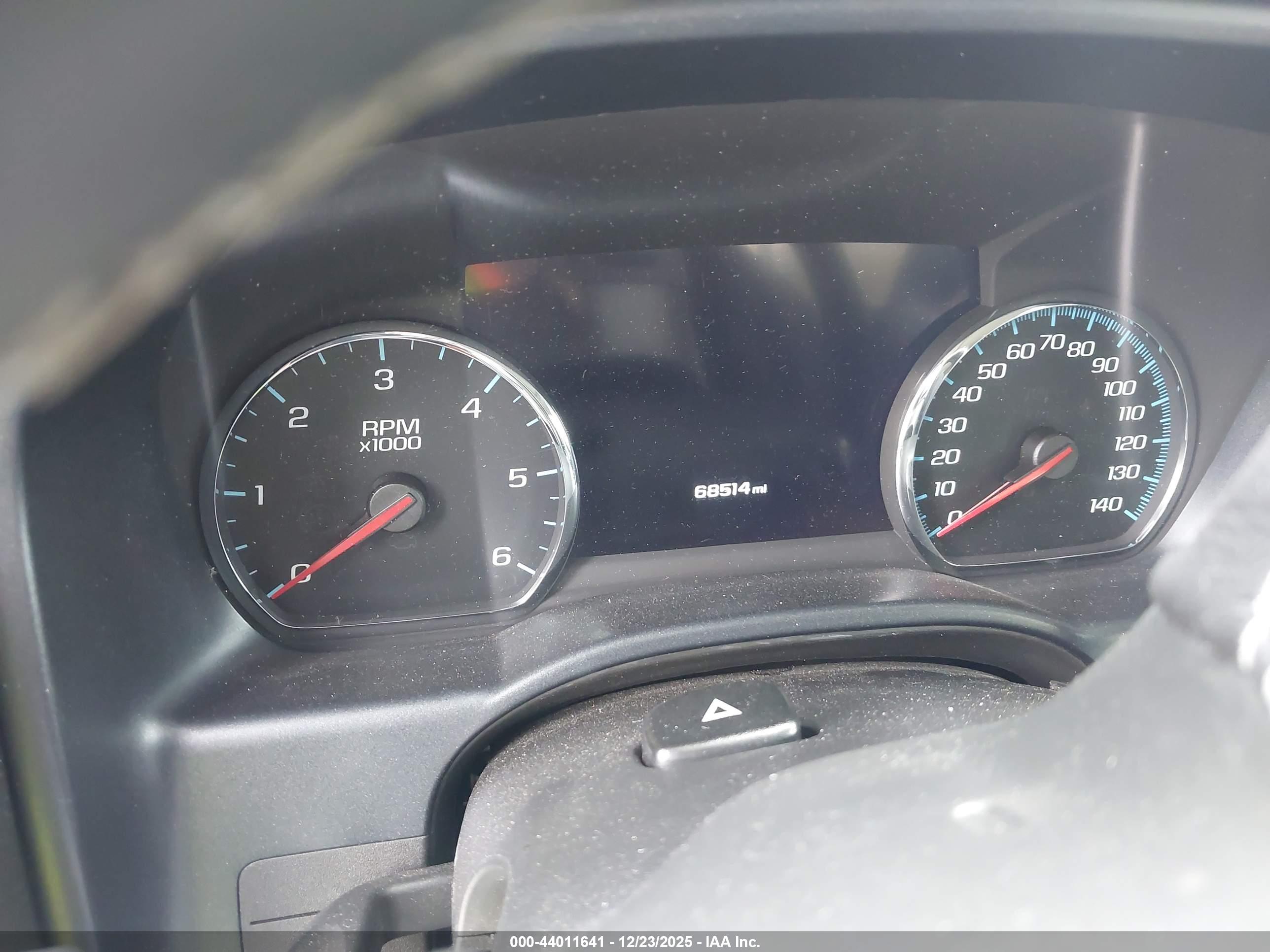 GMC SIERRA image 7