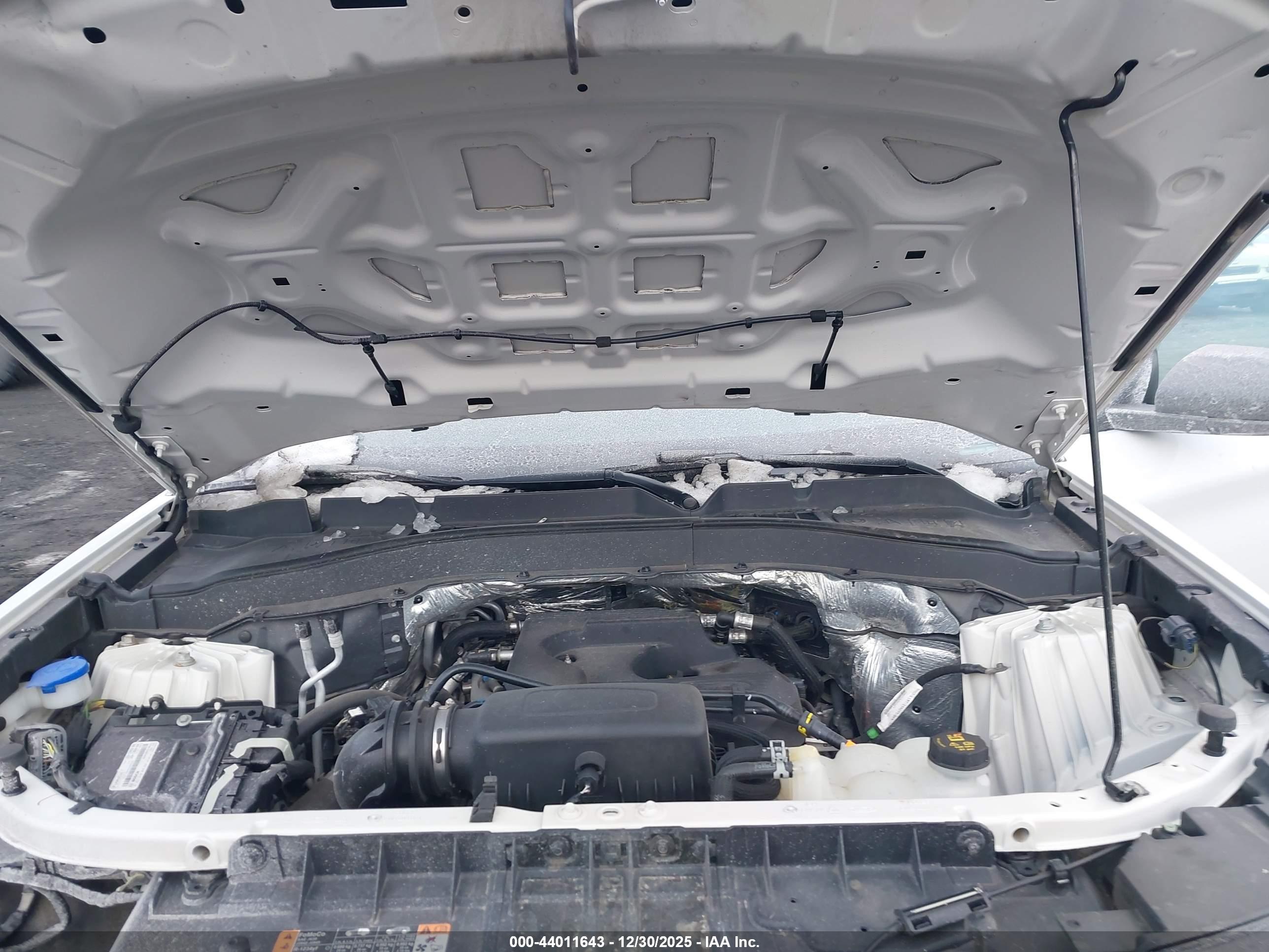 FORD EXPLORER image 10