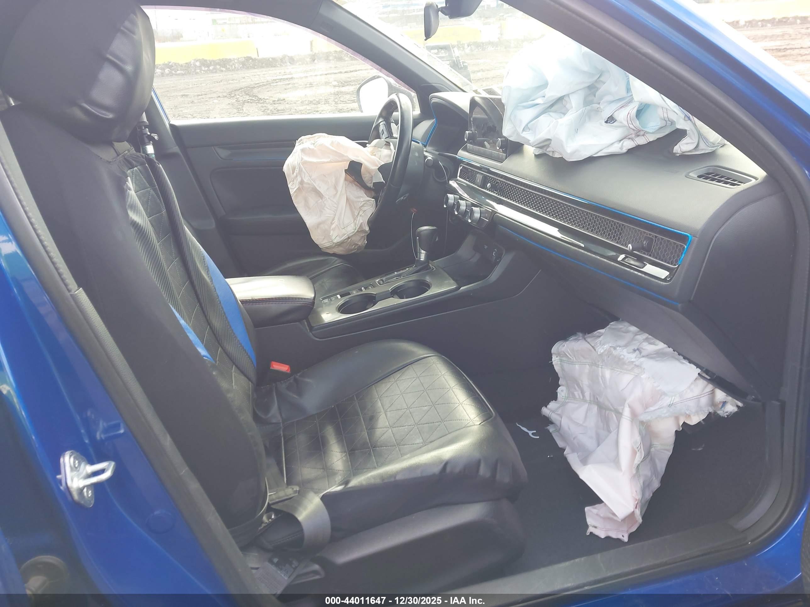 HONDA CIVIC image 5