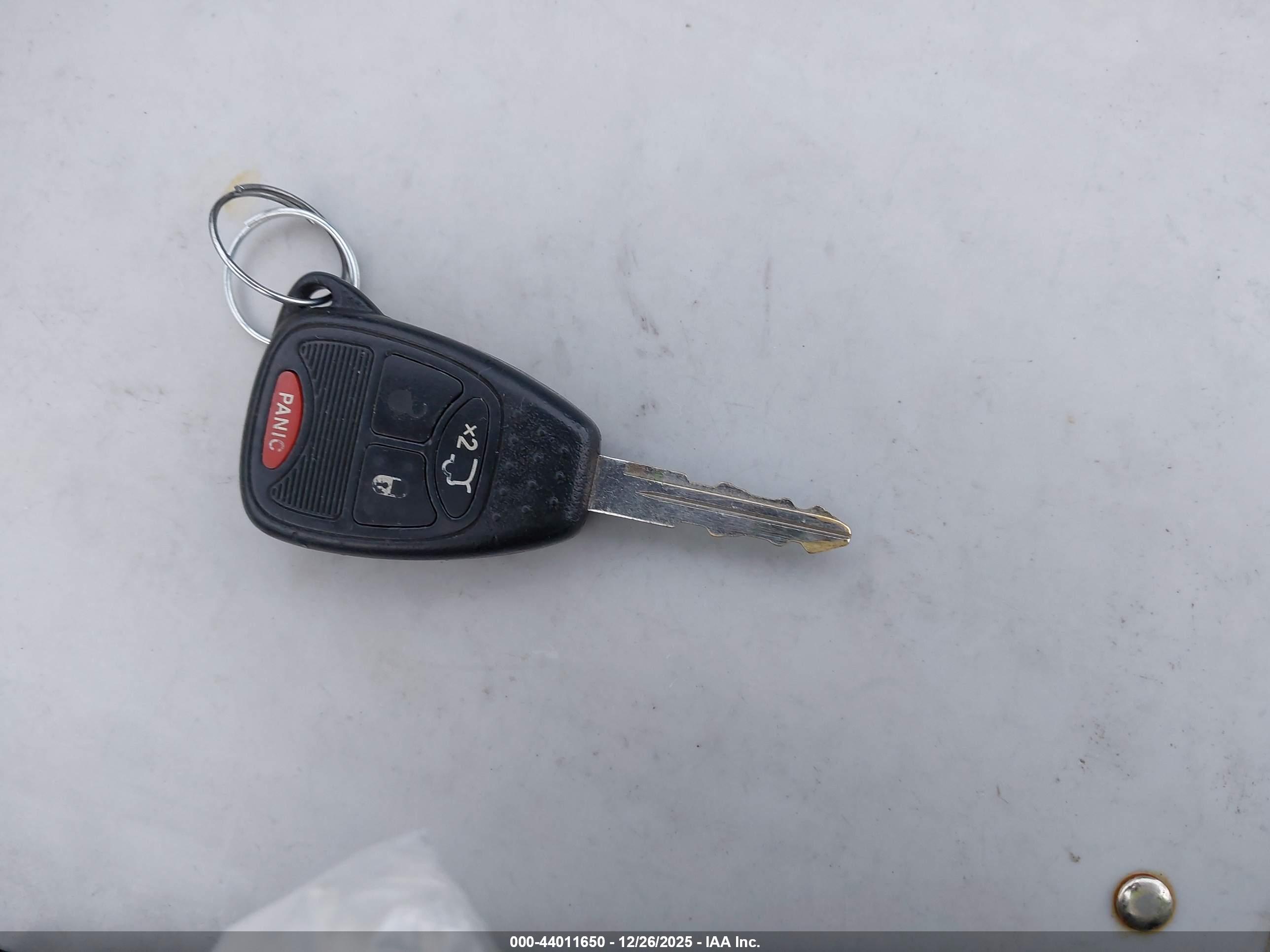 JEEP LIBERTY image 11
