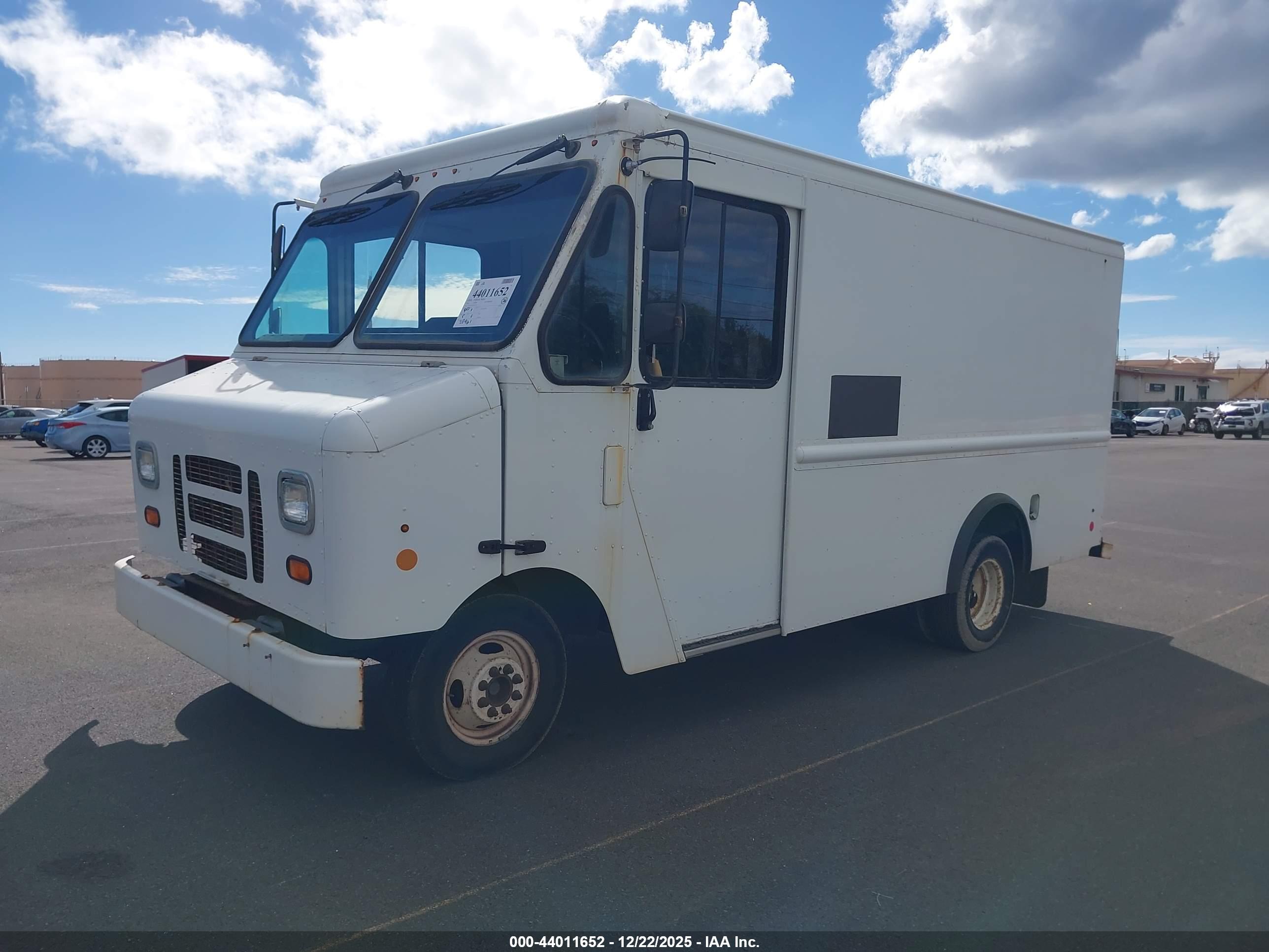 FORD E-350 image 2