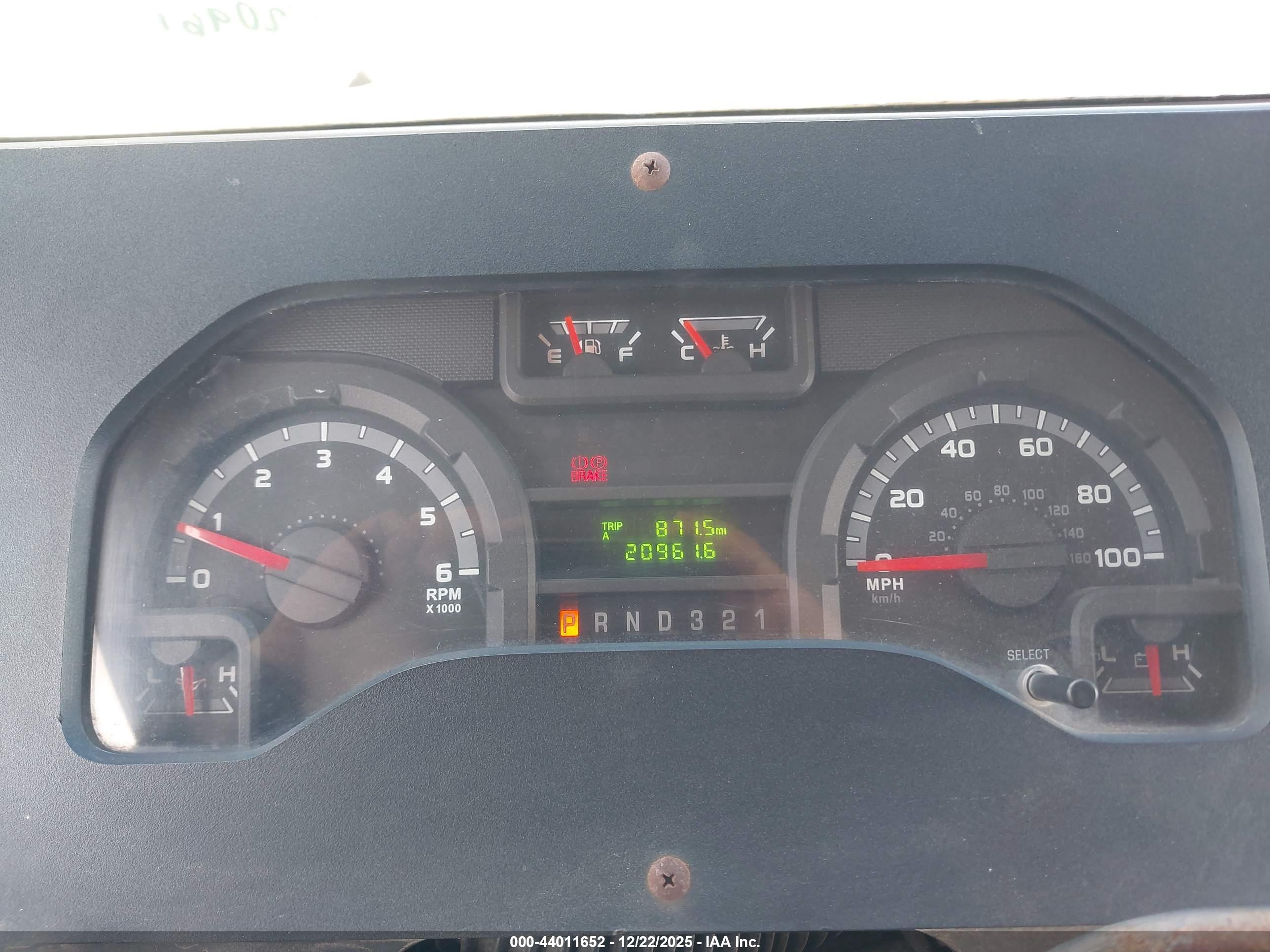 FORD E-350 image 6