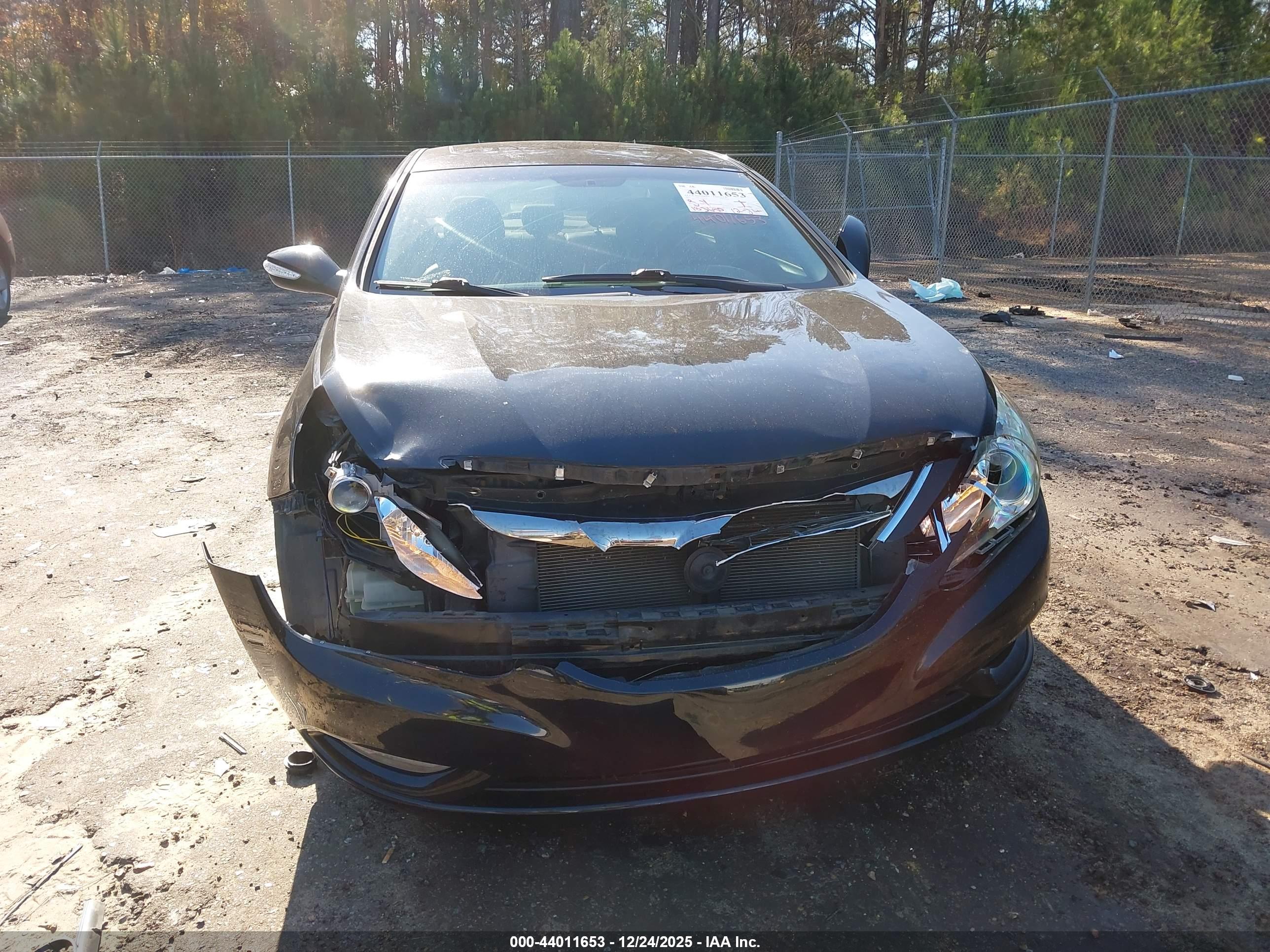 HYUNDAI SONATA image 6